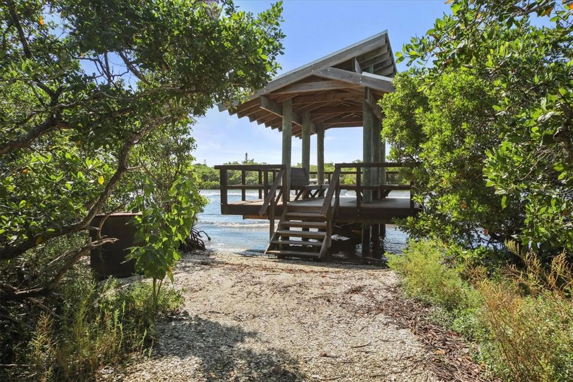 Property Slideshow image 63 of 71 | 1703 starling dr # 1703, Sarasota, FL, 34231