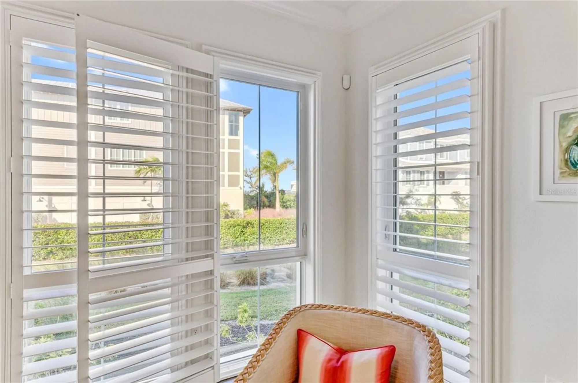 Property Slideshow image 54 of 98 | 334 castaway cay dr 101, Bradenton, FL, 34209