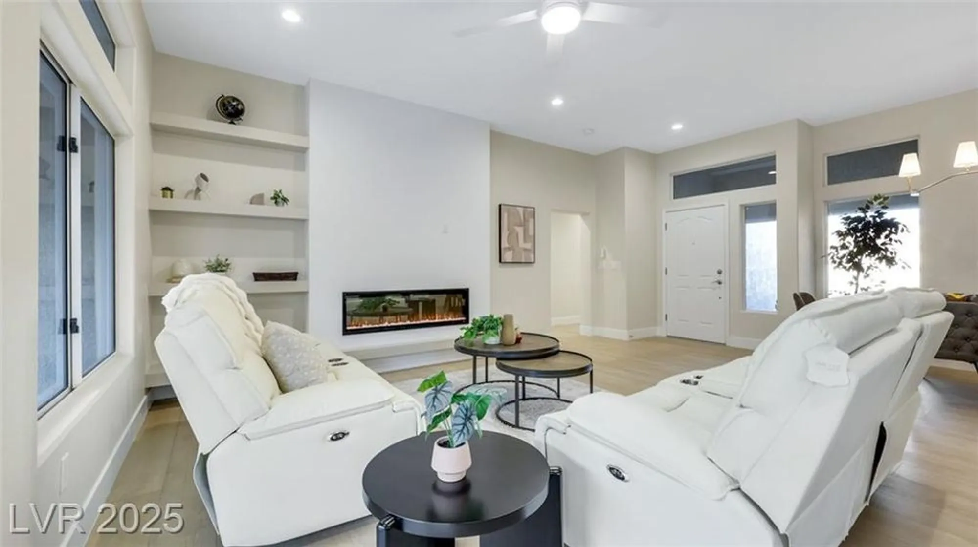 Property Slideshow image 8 of 39 | 3025 bonnie rock dr, Las Vegas, NV, 89134