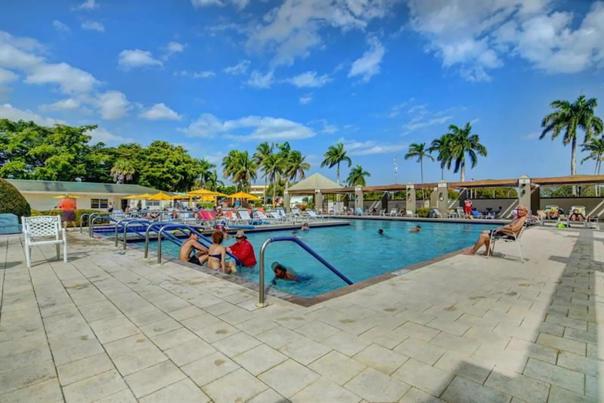 Property Slideshow image 55 of 67 | 2802 victoria way e2, Coconut Creek, FL, 33066