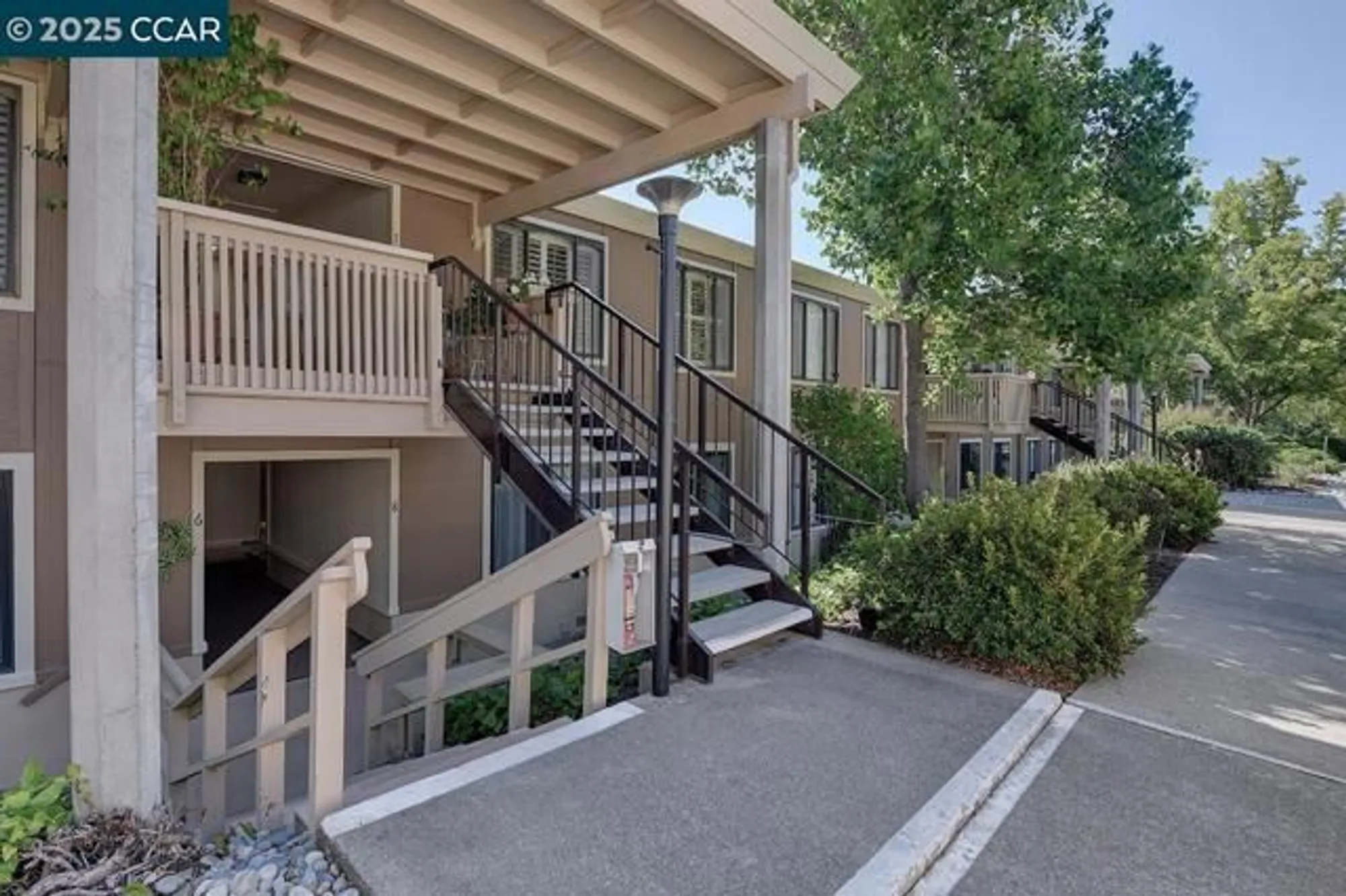 Property Slideshow image 40 of 54 | 2501 pine knoll dr unit 8, Walnut Creek, CA, 94595