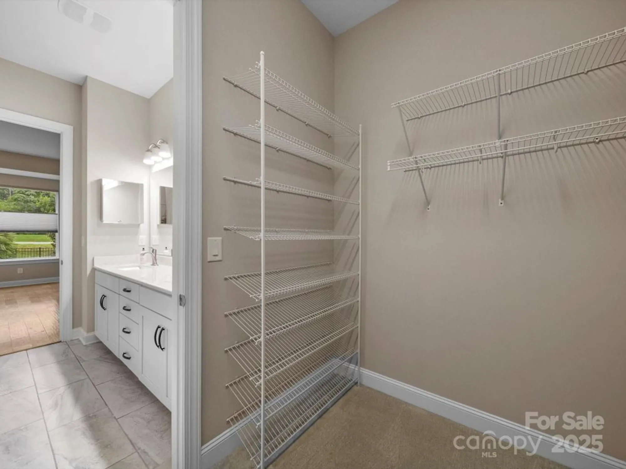 Property Slideshow image 33 of 44 | 253 stone mountain way, Denver, NC, 28037