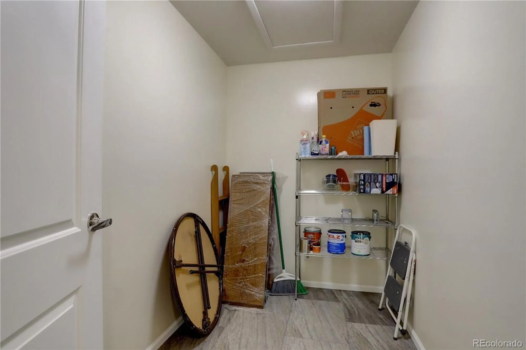 Property Slideshow image 12 of 28 | 3124 s wheeling way 404, Aurora, CO, 80014