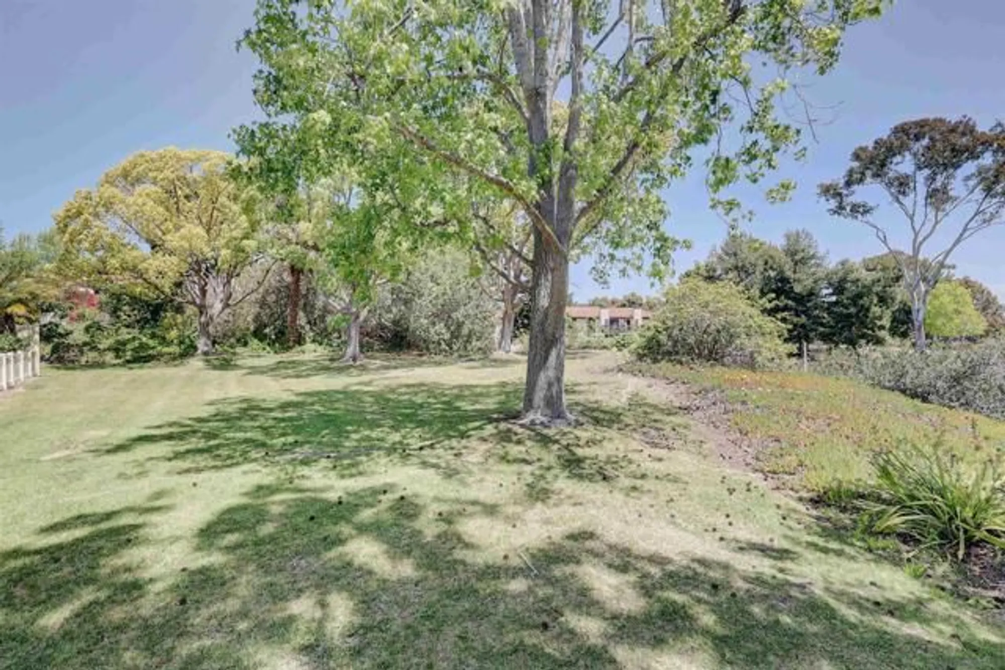 Property Slideshow image 35 of 48 | 1982 fairlee dr, Encinitas, CA, 92024
