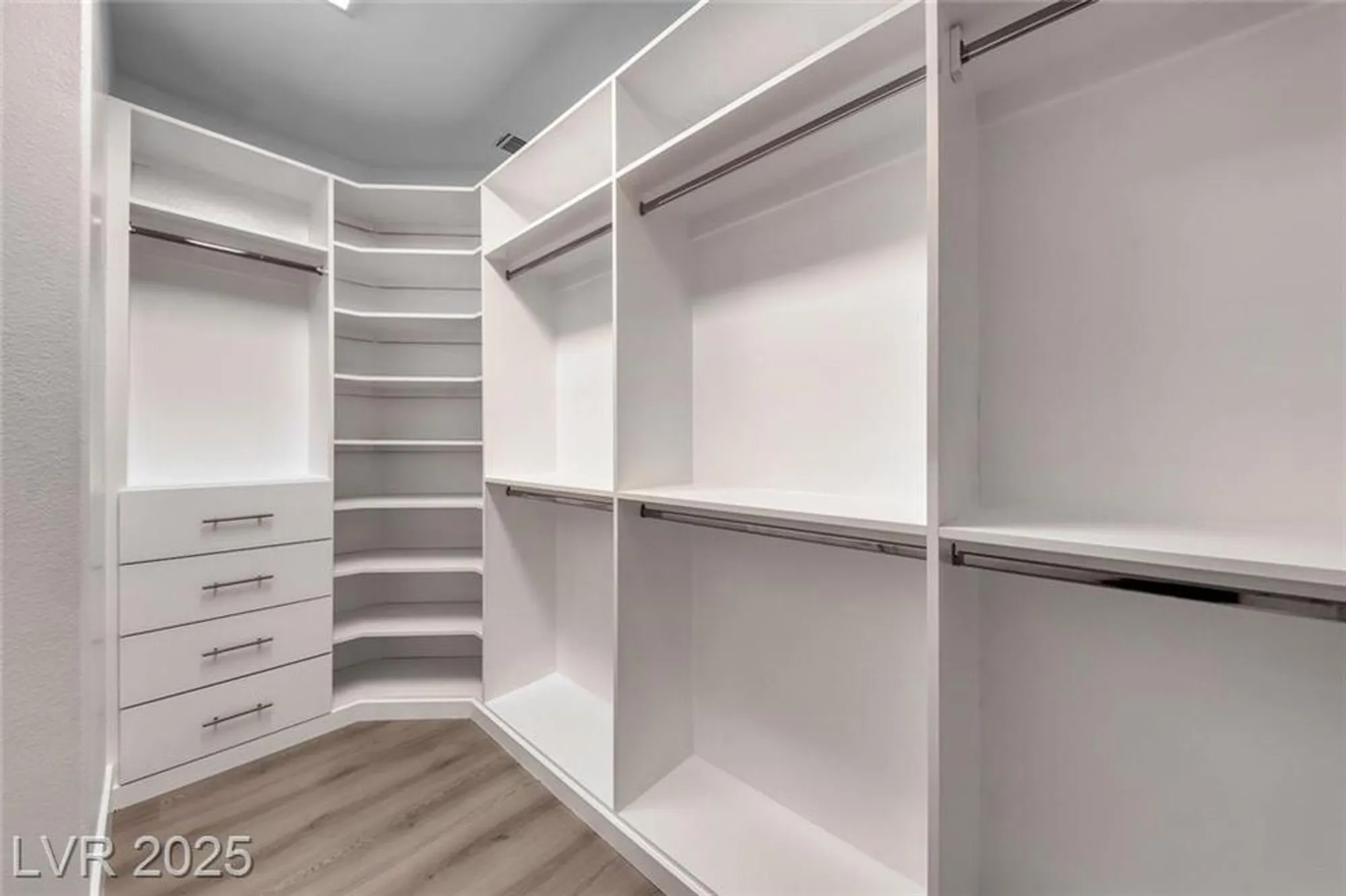 Property Slideshow image 28 of 50 | 3001 walnut park ct, Henderson, NV, 89052