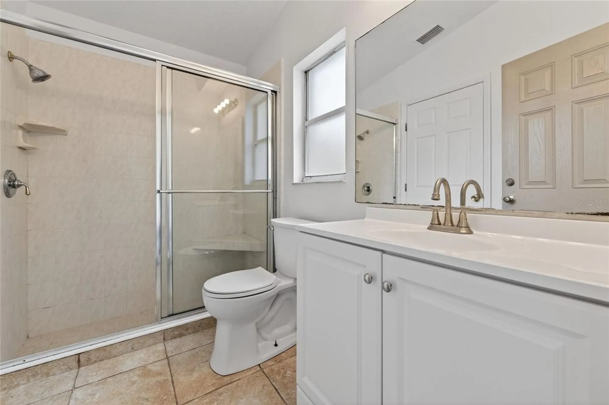 Property Slideshow image 9 of 30 | 5415 swordfern ct, Port Orange, FL, 32128