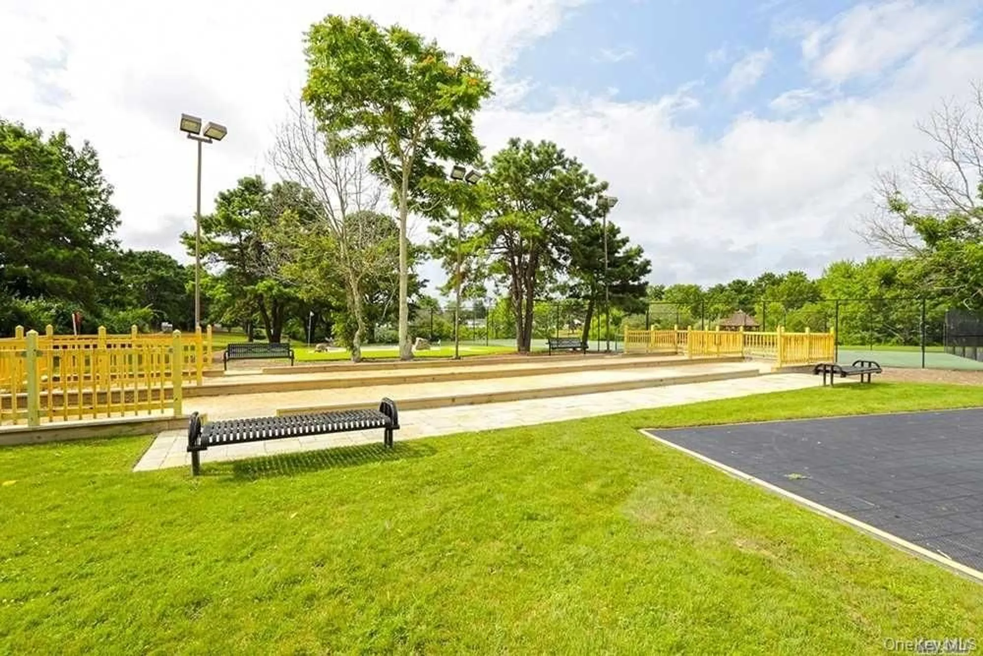 Property Slideshow image 29 of 31 | 77 village cir, Manorville, NY, 11949