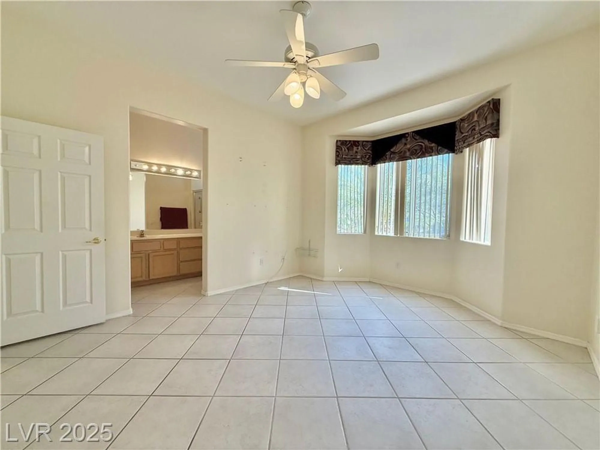 Property Slideshow image 25 of 47 | 10309 cogswell ave, Las Vegas, NV, 89134