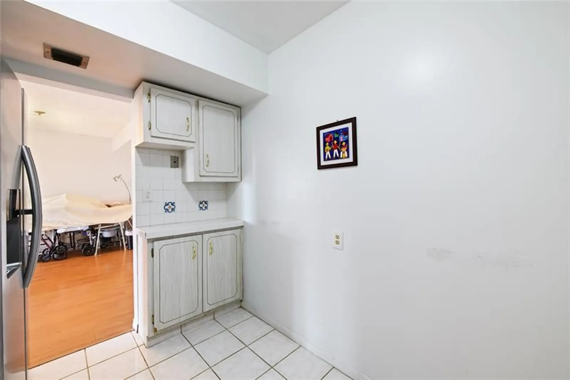 Property Slideshow image 11 of 28 | 1400 saint charles pl 615, Pembroke Pines, FL, 33026
