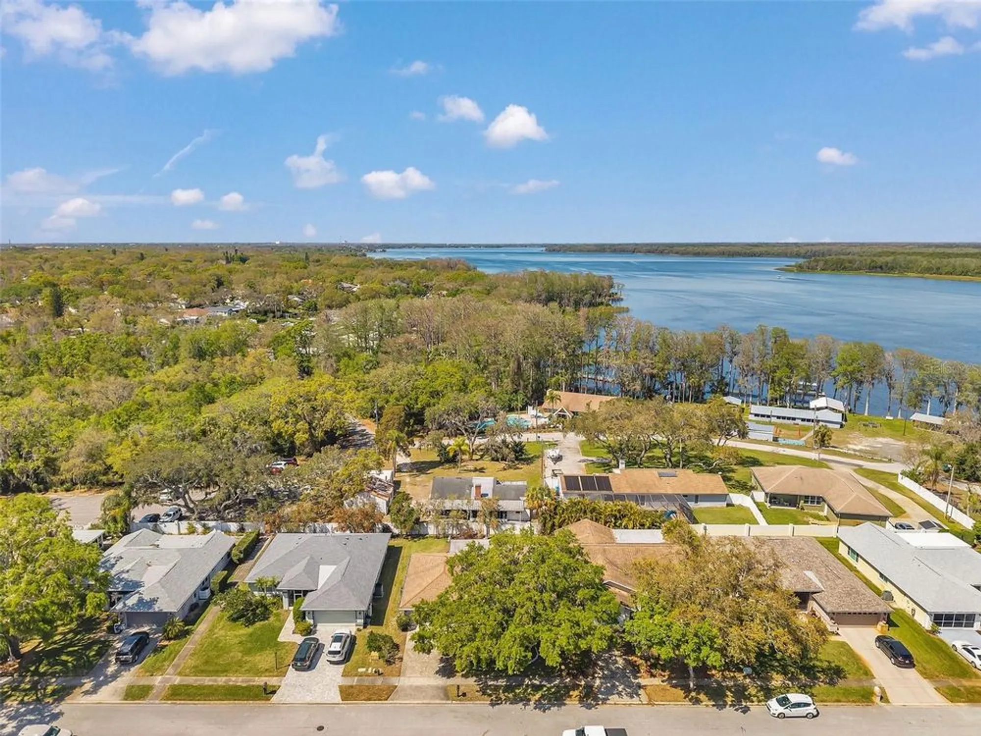 Property Slideshow image 79 of 86 | 3957 tarpon pointe cir, Palm Harbor, FL, 34684