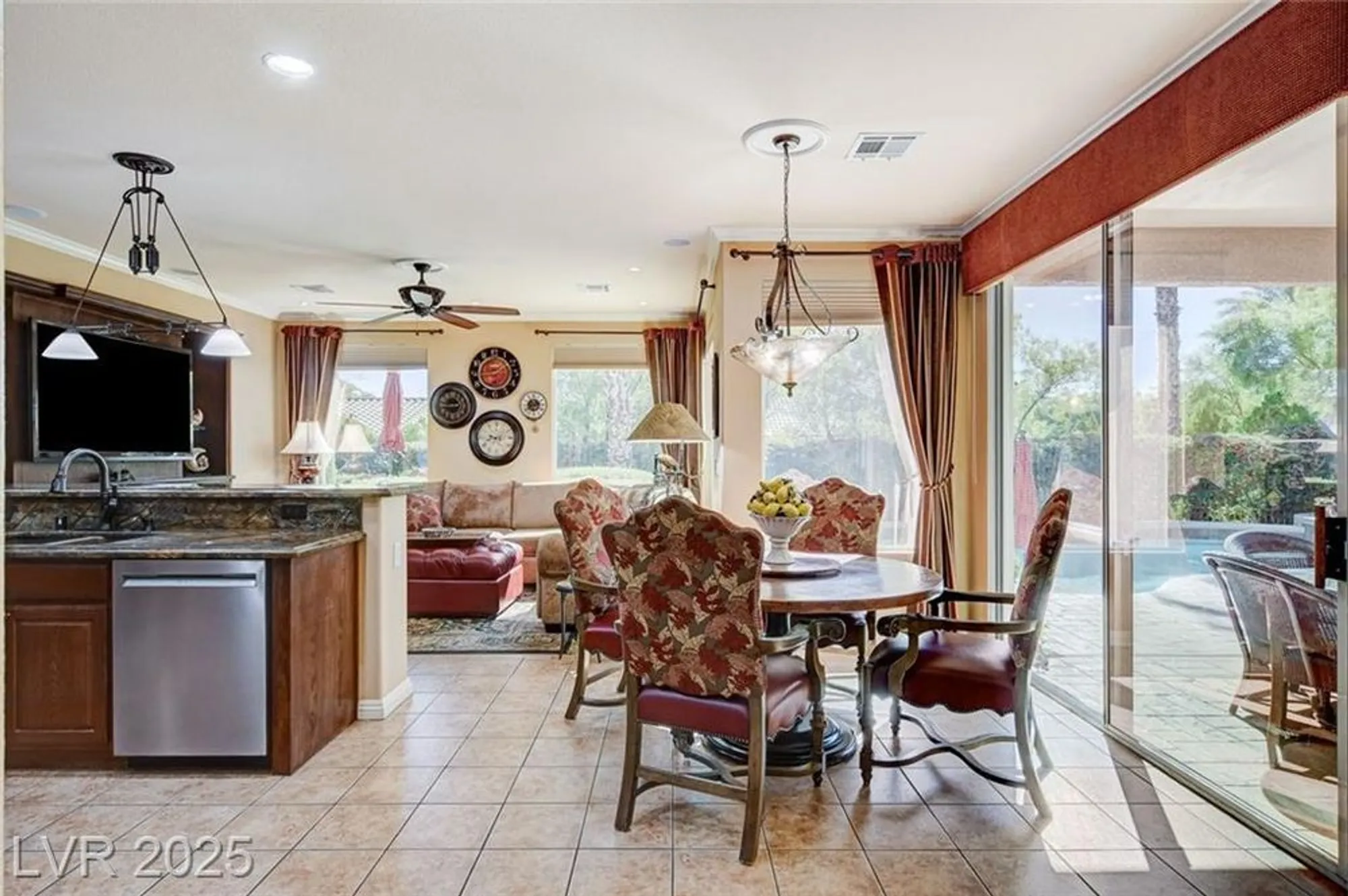 Property Slideshow image 7 of 55 | 10297 donde ave, Las Vegas, NV, 89135