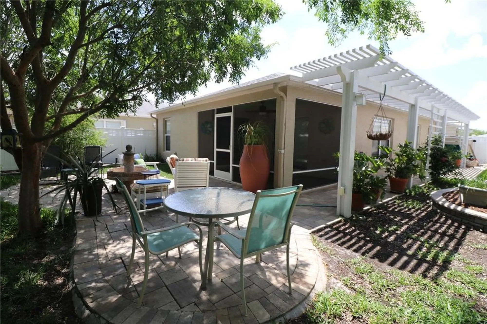 Property Slideshow image 33 of 47 | 1135 easley way, The Villages, FL, 32162