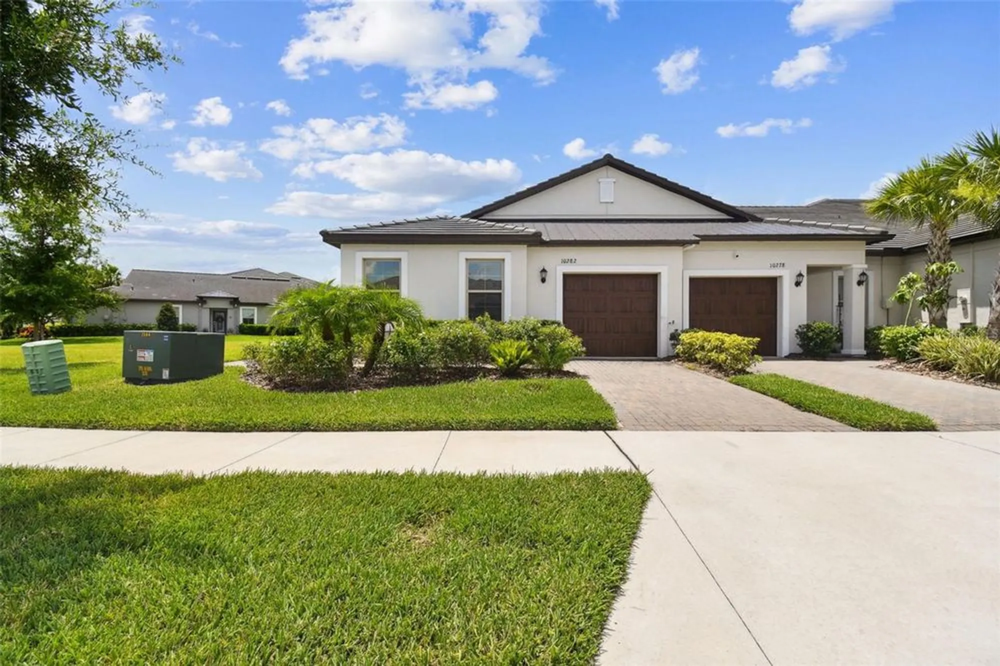 Property Slideshow image 8 of 98 | 10282 echo dock loop, San Antonio, FL, 33576