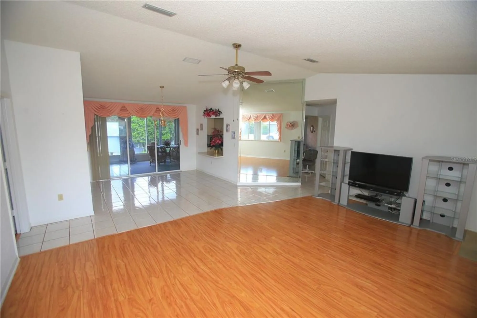 Property Slideshow image 4 of 45 | 8691 sw 116th place rd, Ocala, FL, 34481