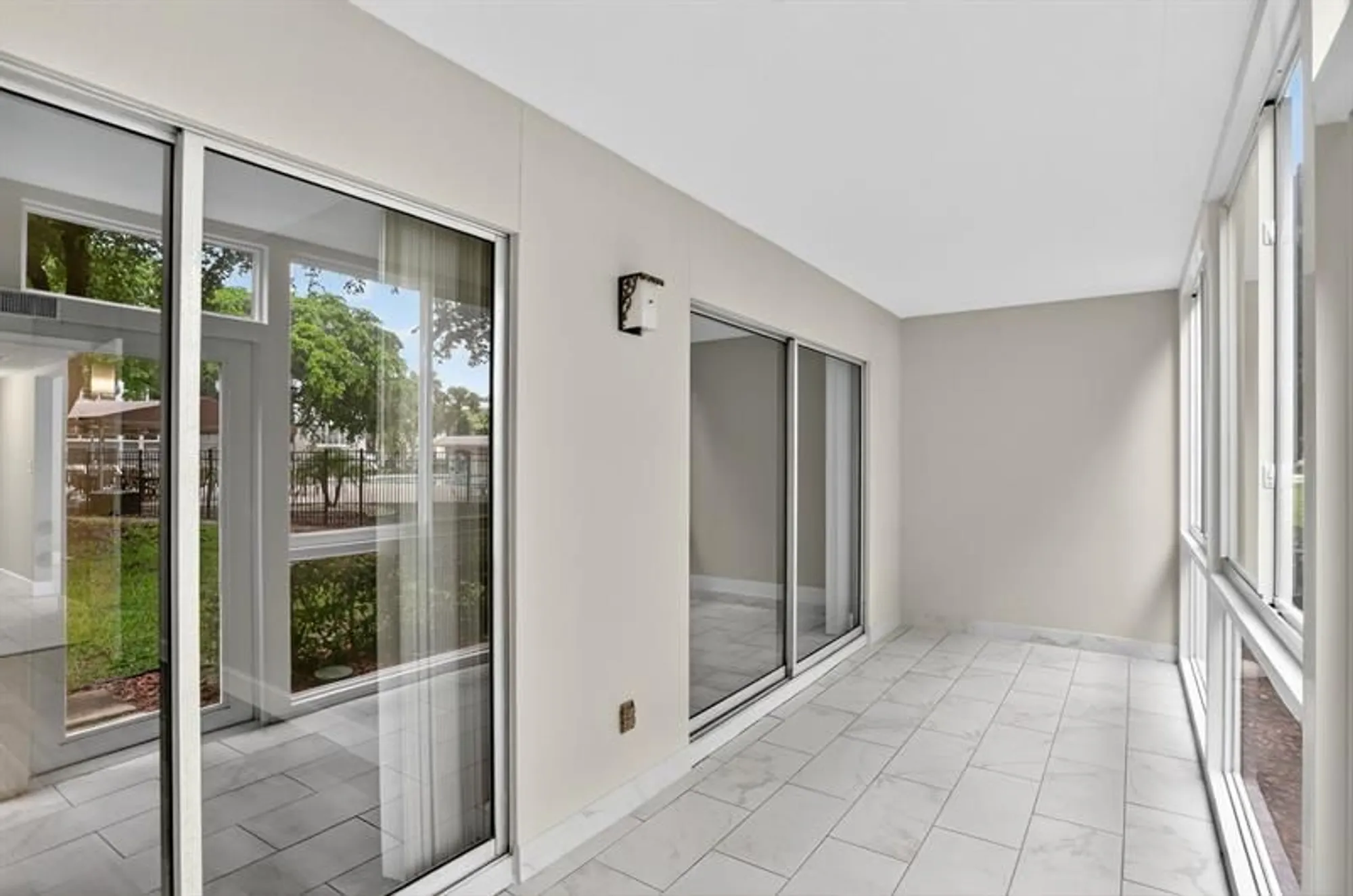 Property Slideshow image 19 of 72 | 2003 granada dr apt f1, Coconut Creek, FL, 33066