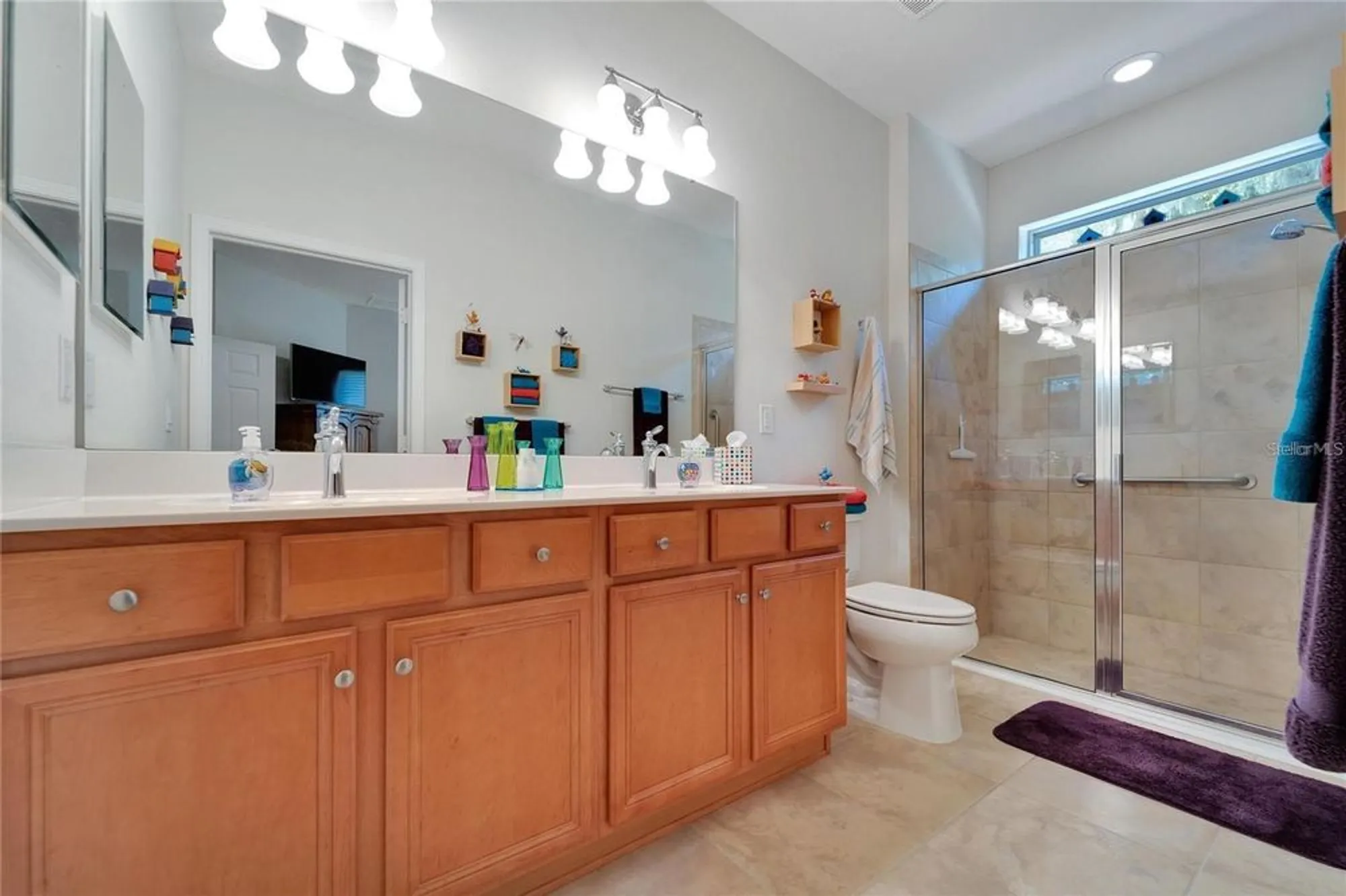 Property Slideshow image 18 of 35 | 428 seneca falls dr, Apollo Beach, FL, 33572