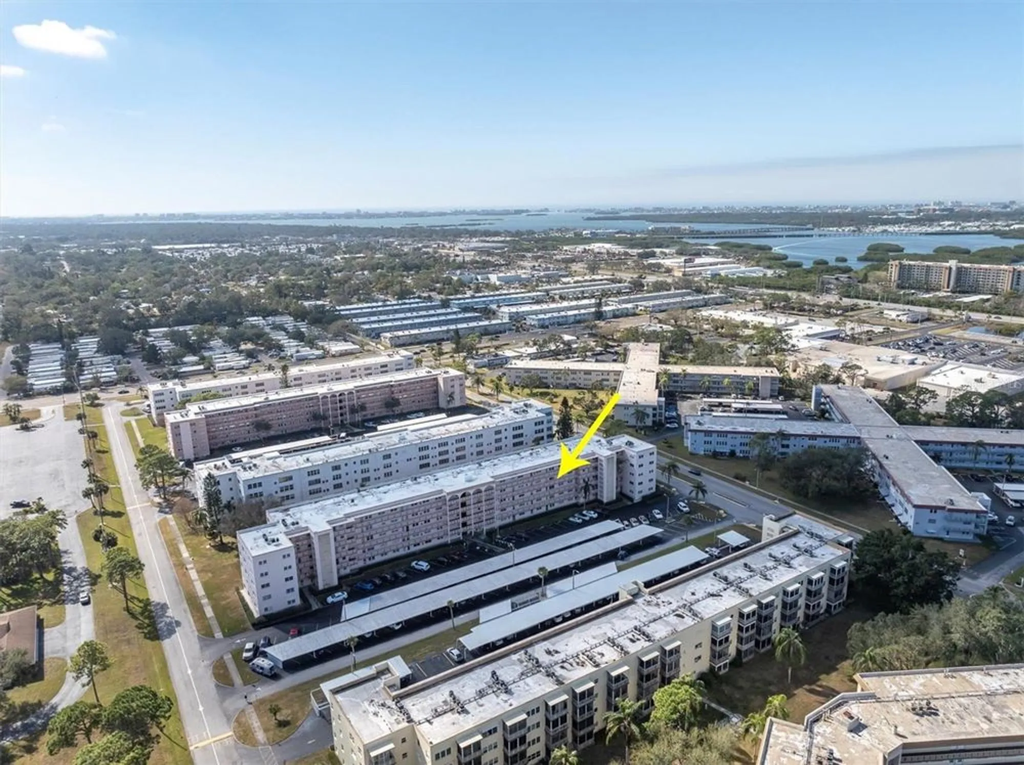 Property Slideshow image 4 of 37 | 5623 80th st n unit 505, Saint Petersburg, FL, 33709