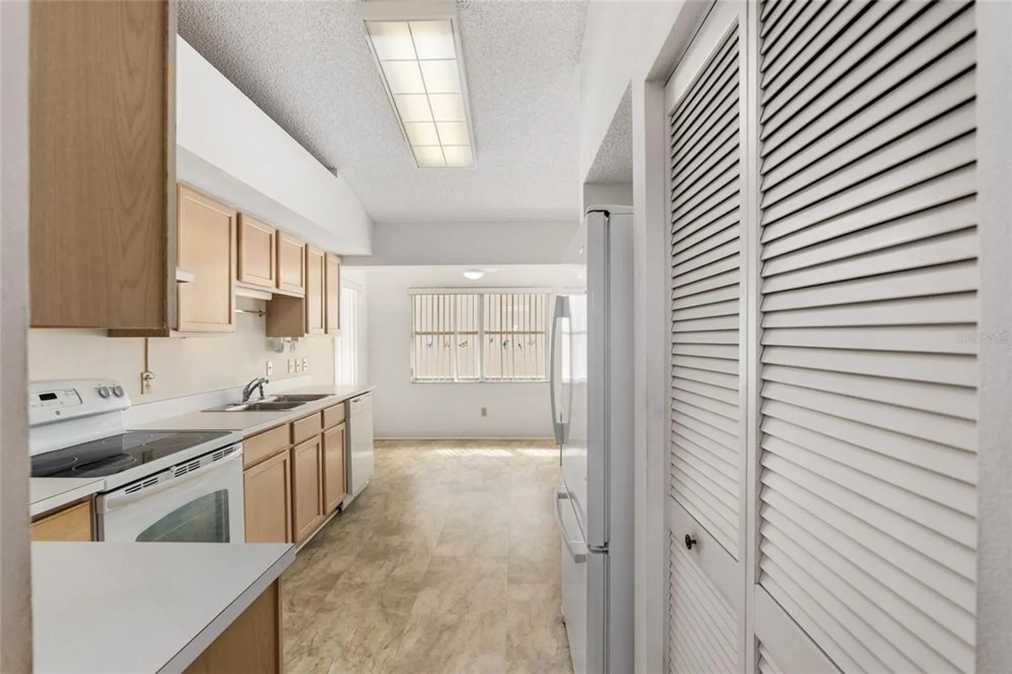 Property Slideshow image 23 of 54 | 9064 sw 91st cir, Ocala, FL, 34481