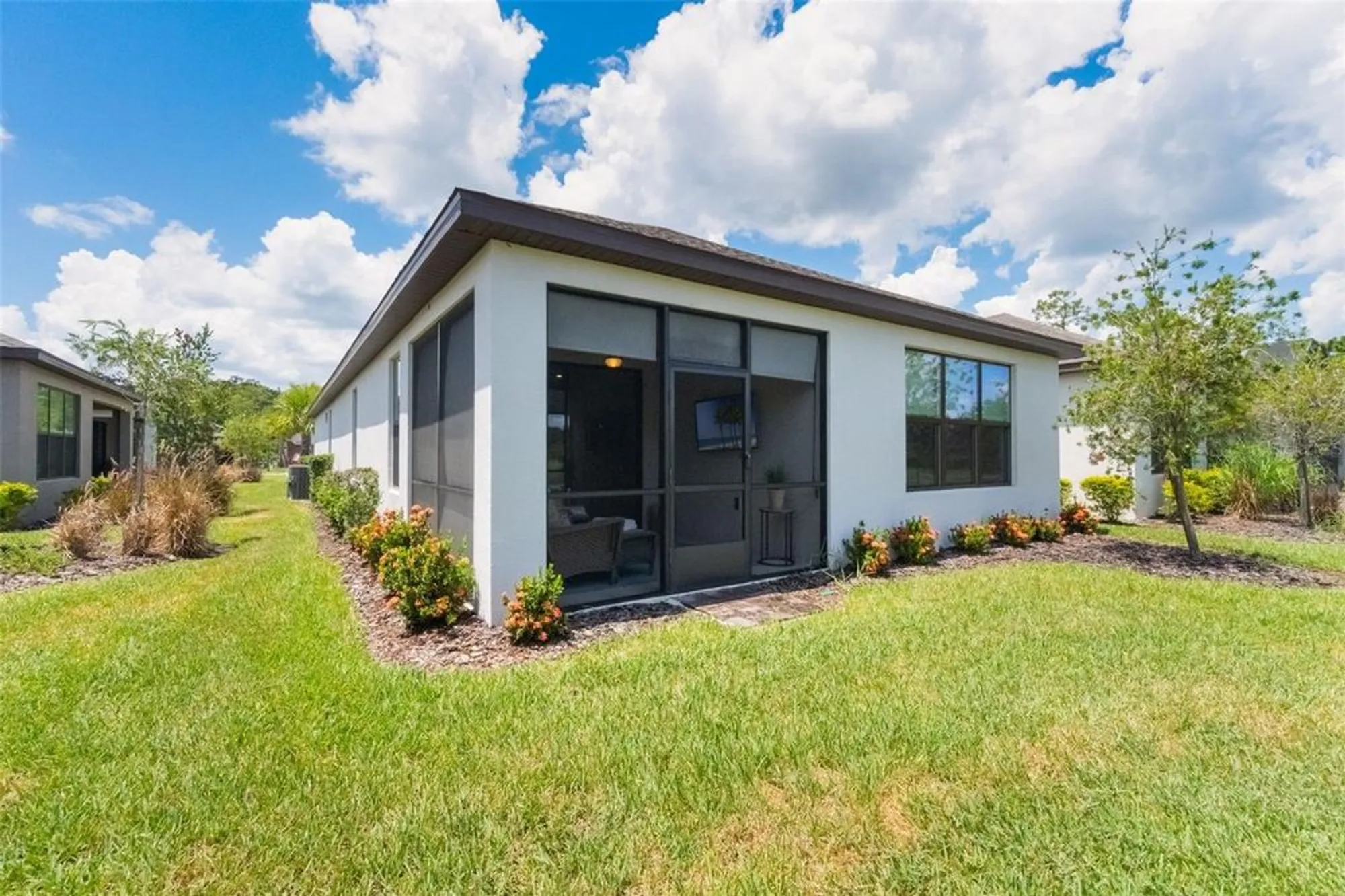 Property Slideshow image 26 of 46 | 1062 umbria dr, Kissimmee, FL, 34759