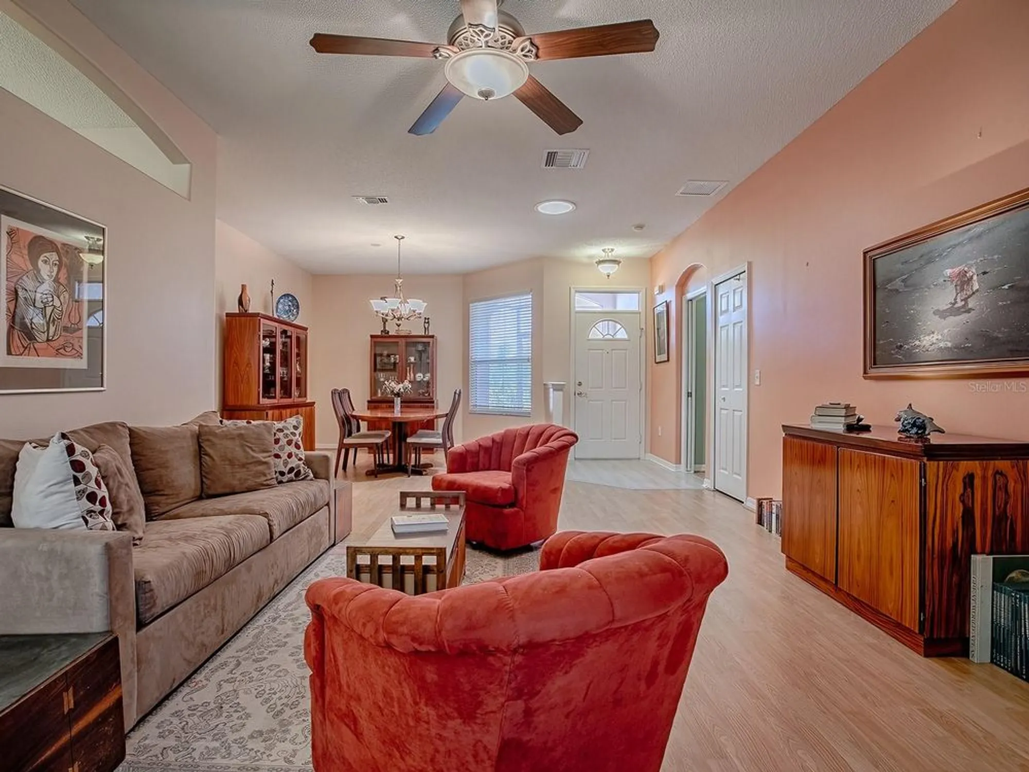Property Slideshow image 7 of 48 | 910 eagles lndg, Leesburg, FL, 34748