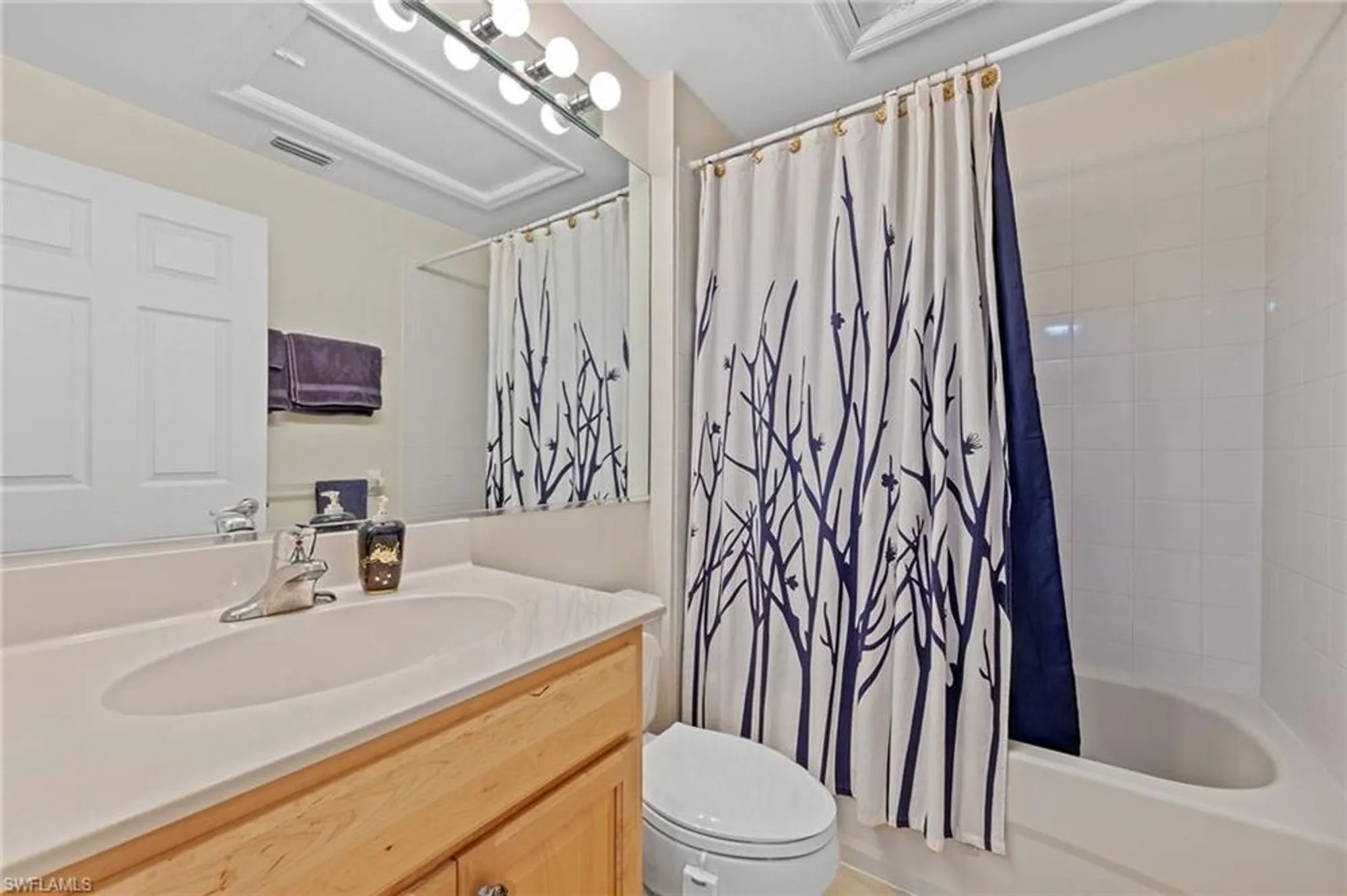 Property Slideshow image 10 of 50 | 9933 horse creek rd, Fort Myers, FL, 33913