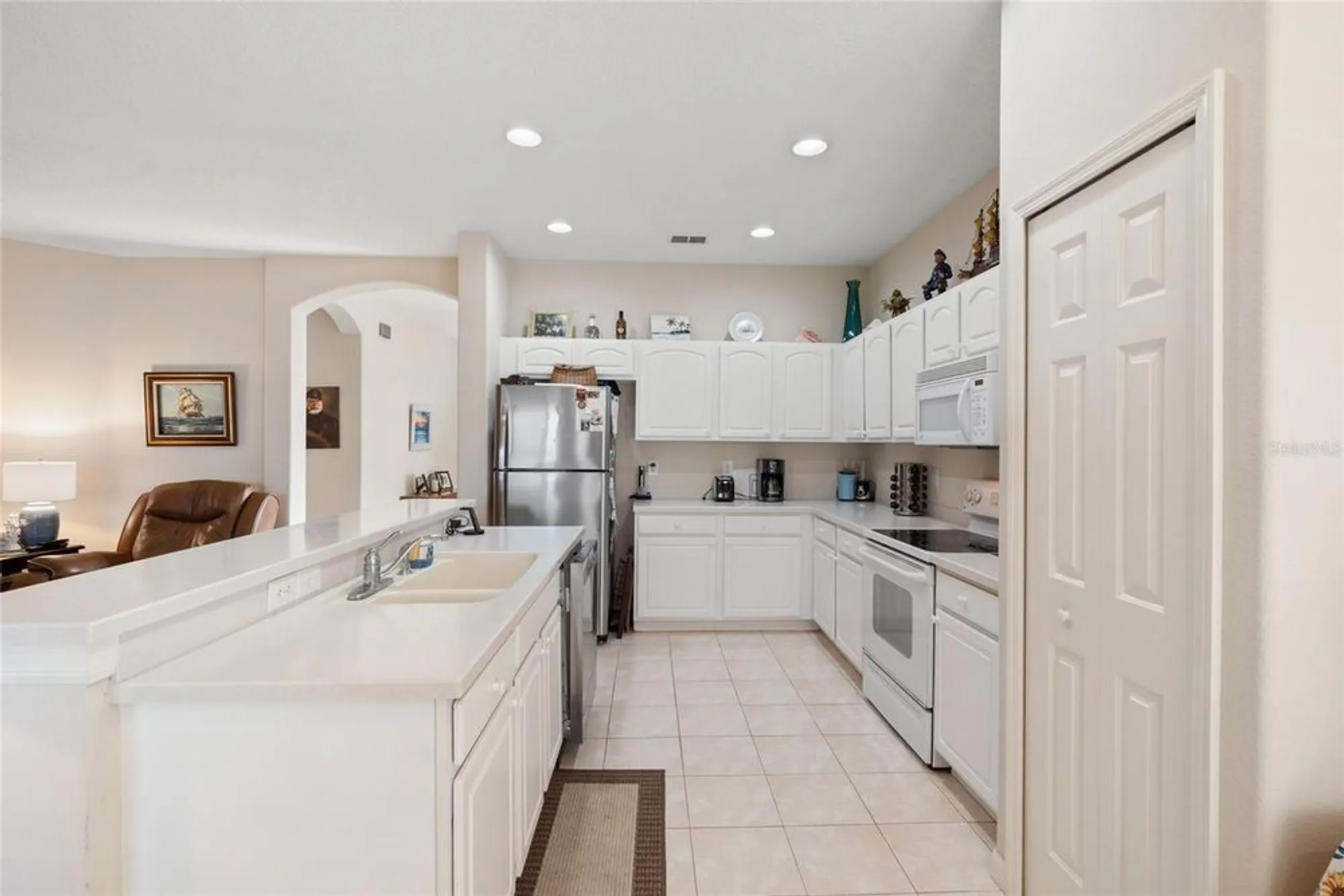 Property Slideshow image 18 of 45 | 2735 plantain dr, Holiday, FL, 34691