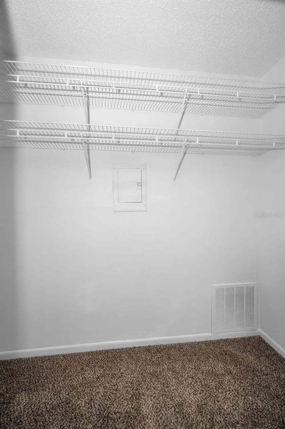 Property Slideshow image 20 of 46 | 860 virginia st 105, Dunedin, FL, 34698