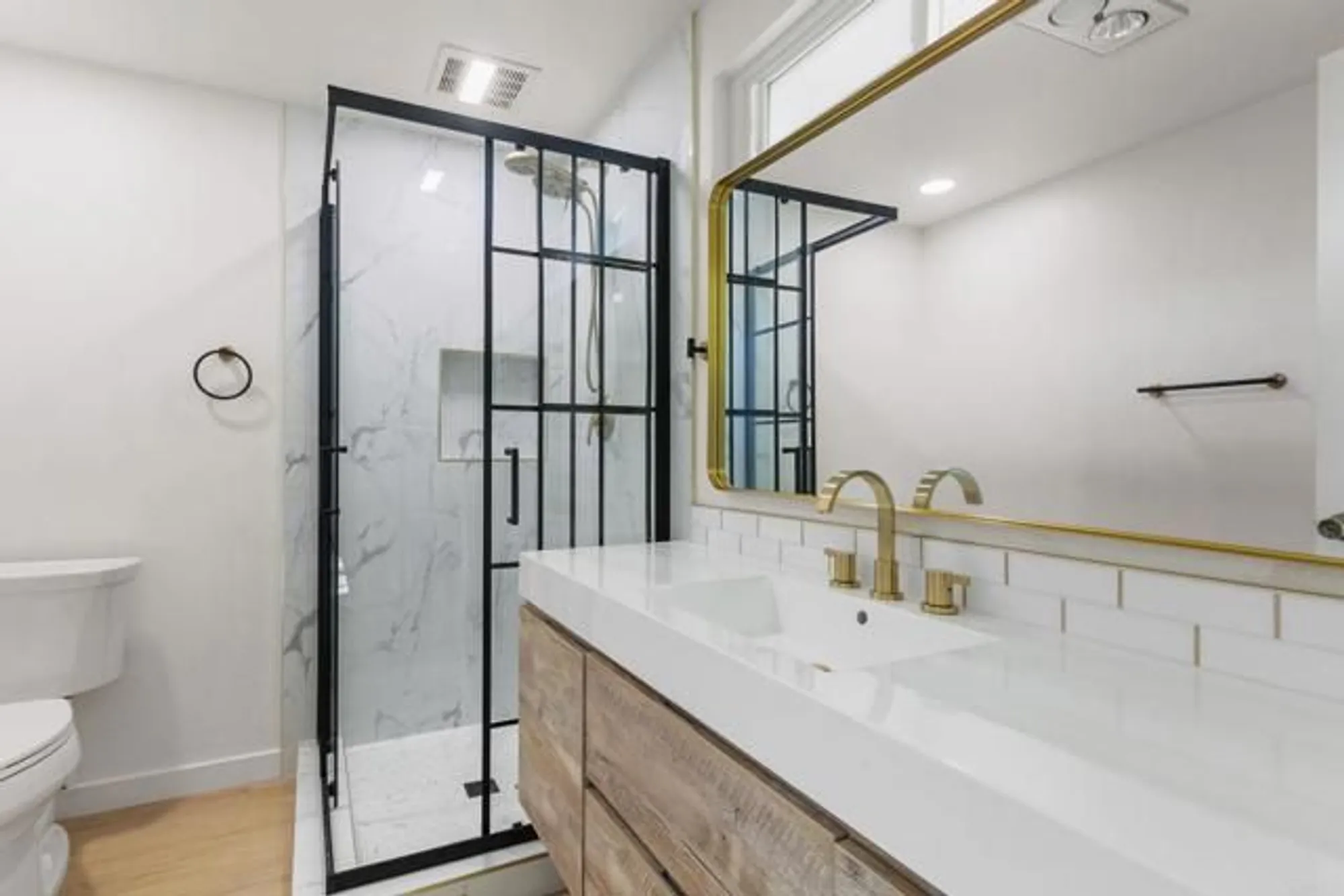 Property Slideshow image 21 of 40 | 3755 vista campana 30, Oceanside, CA, 92057