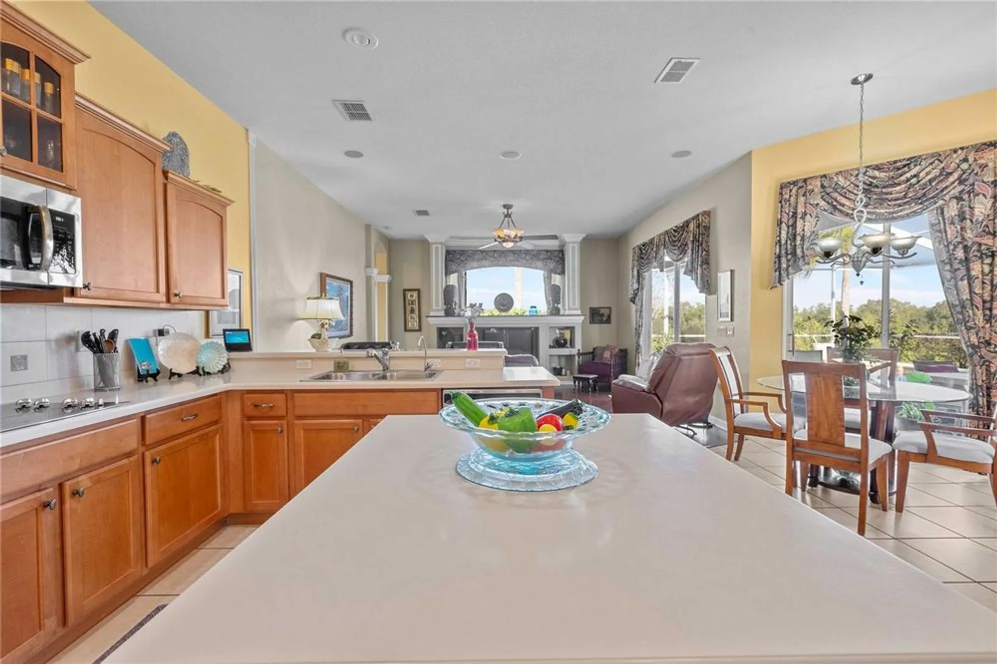 Property Slideshow image 17 of 71 | 13301 thoroughbred dr, Dade City, FL, 33525