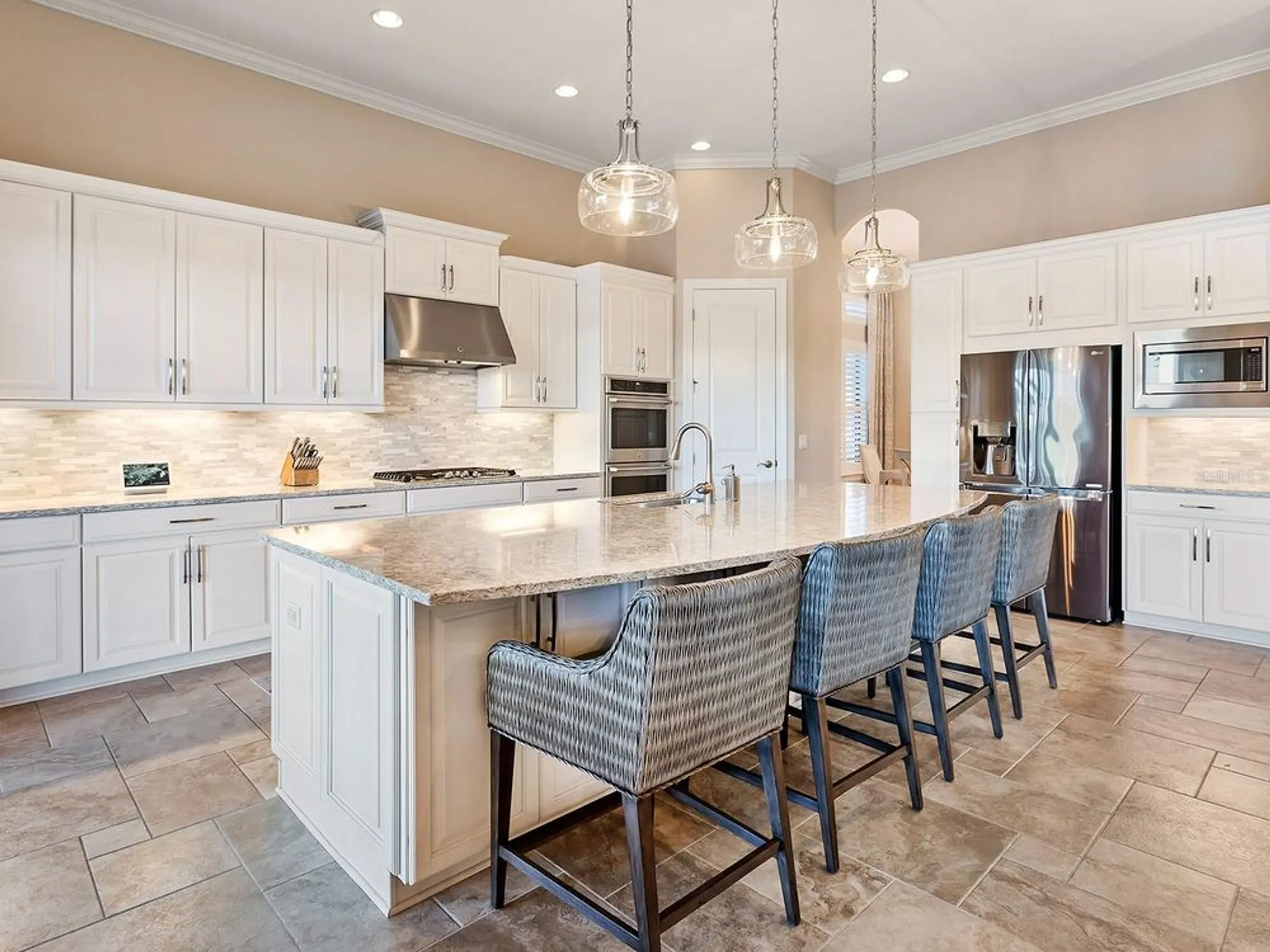 Property Slideshow image 19 of 83 | 4719 cabreo ct, Bradenton, FL, 34211