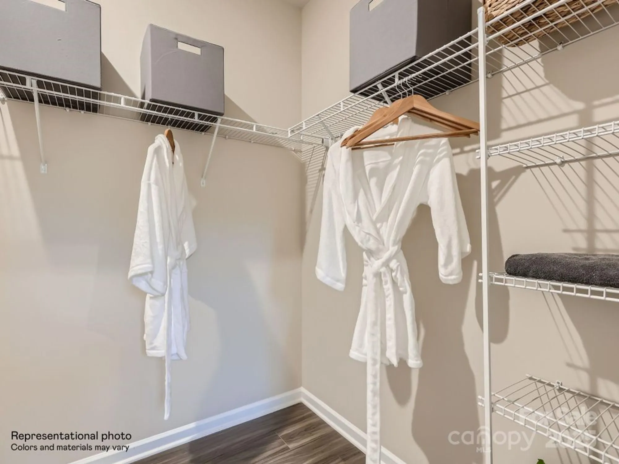 Property Slideshow image 14 of 19 | 1877 bentwind rd, Lancaster, SC, 29720