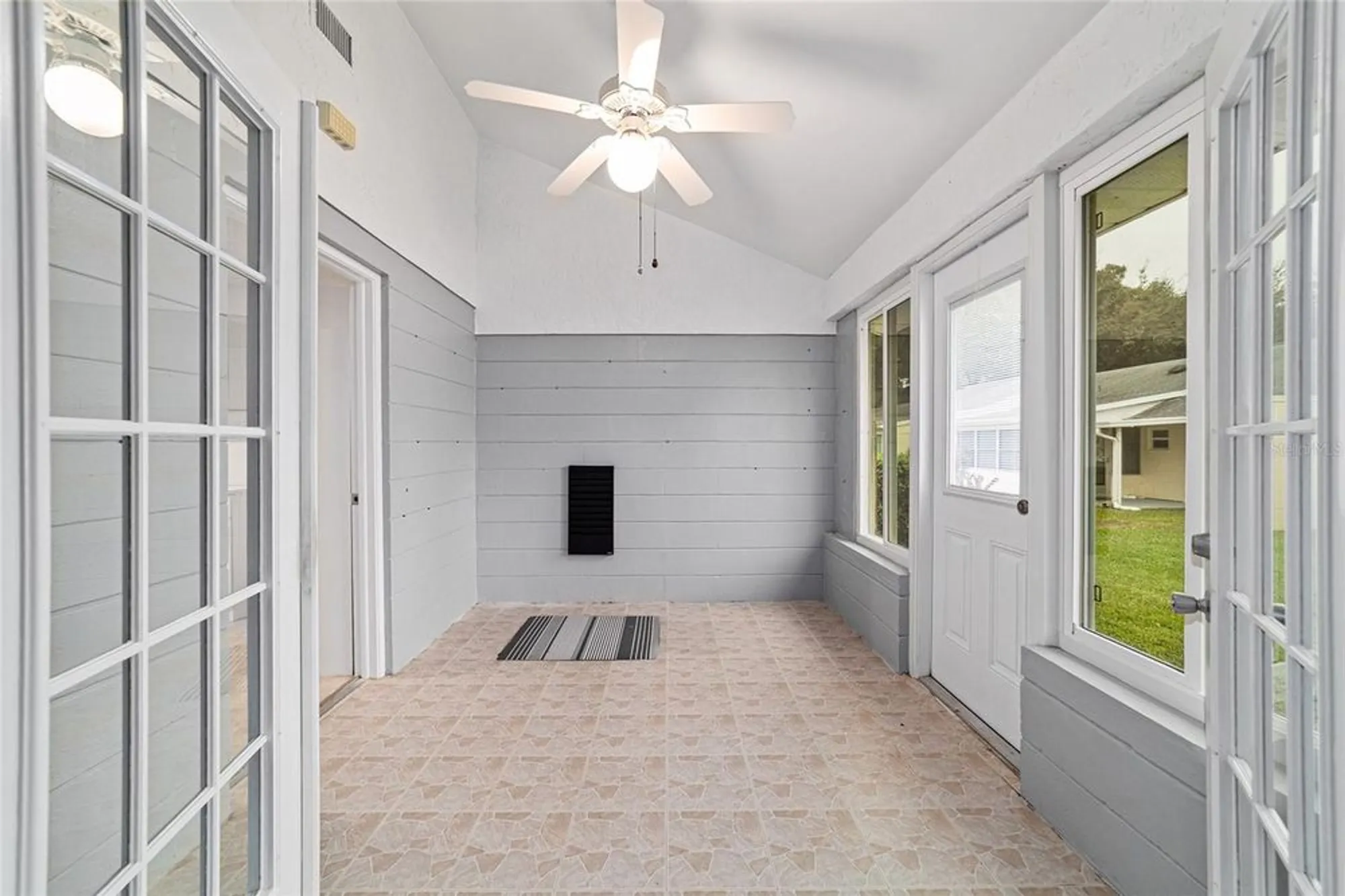 Property Slideshow image 27 of 36 | 8678 sw 95th st d, Ocala, FL, 34481