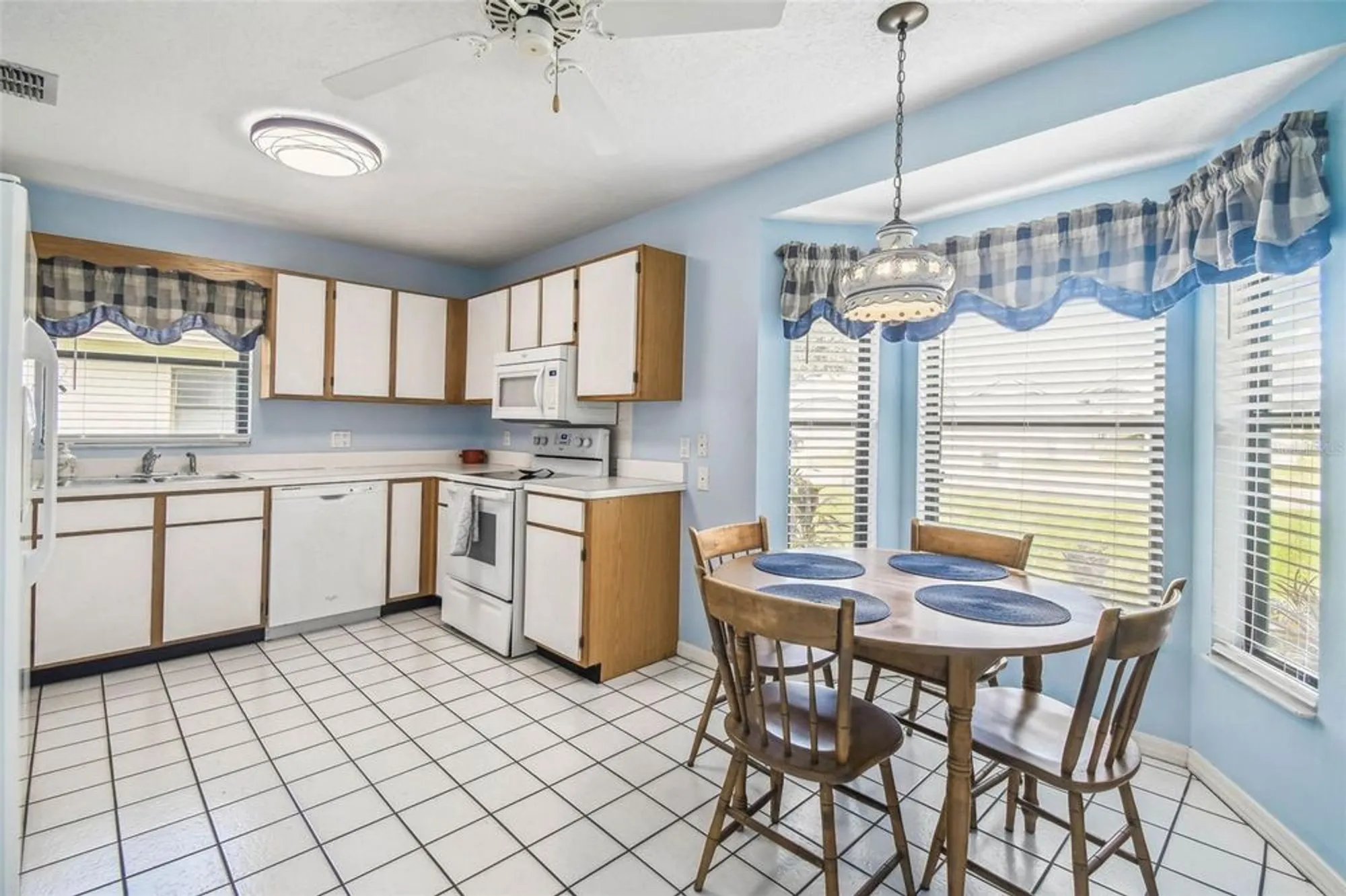 Property Slideshow image 32 of 98 | 6222 crane dr, Lakeland, FL, 33809