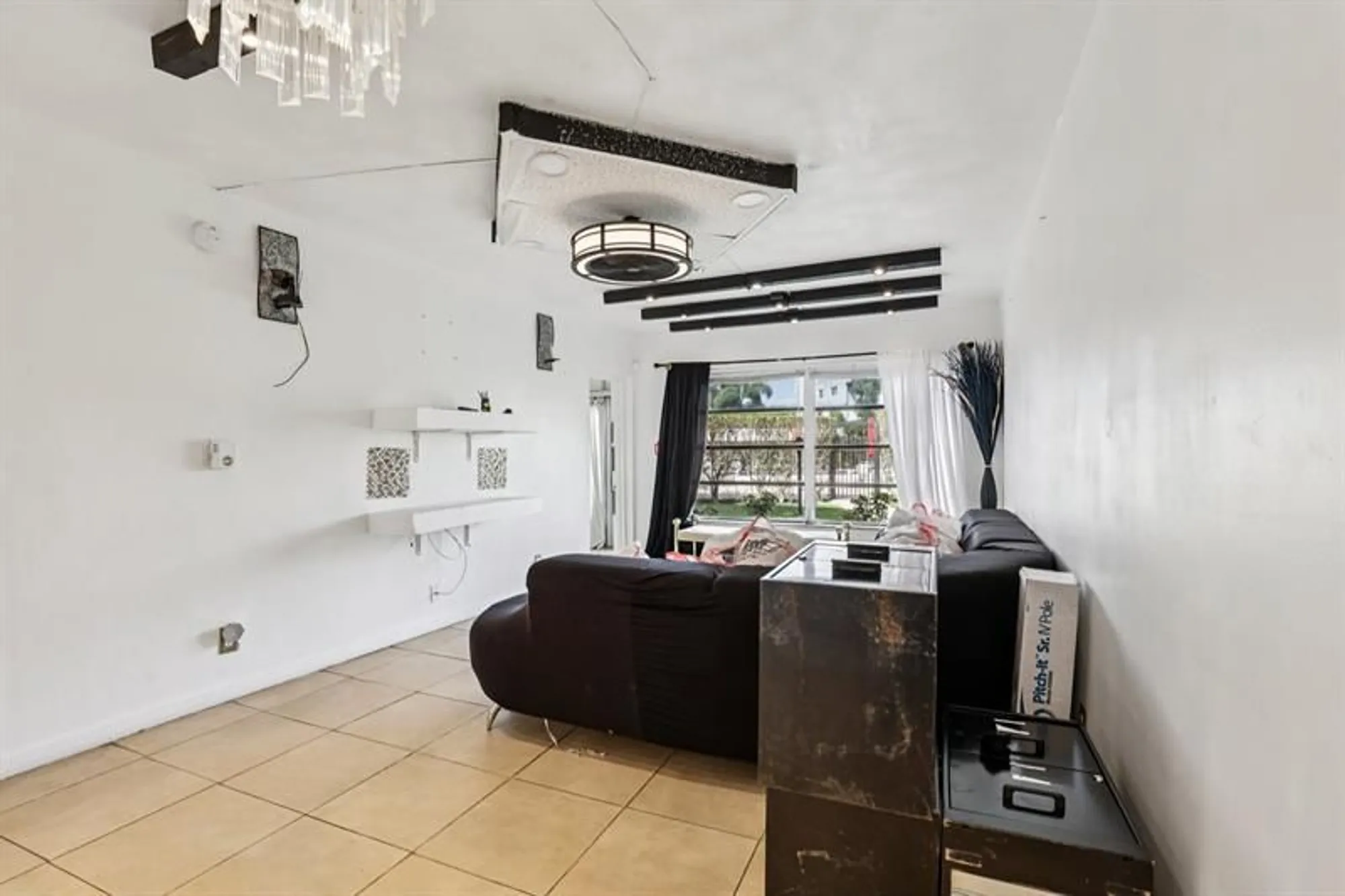 Property Slideshow image 9 of 32 | 7897 golf circle dr apt 107, Margate, FL, 33063