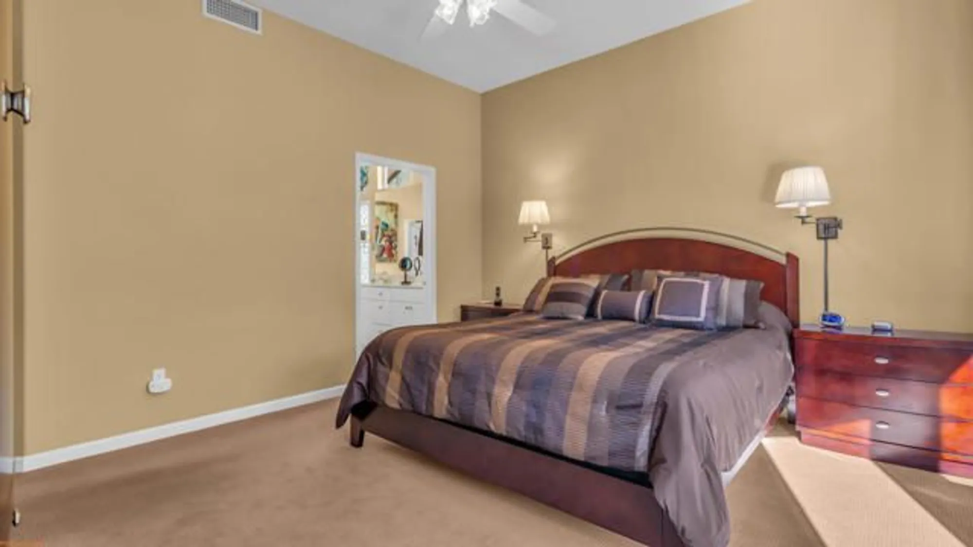 Property Slideshow image 16 of 48 | 38608 bent palm dr, Palm Desert, CA, 92211