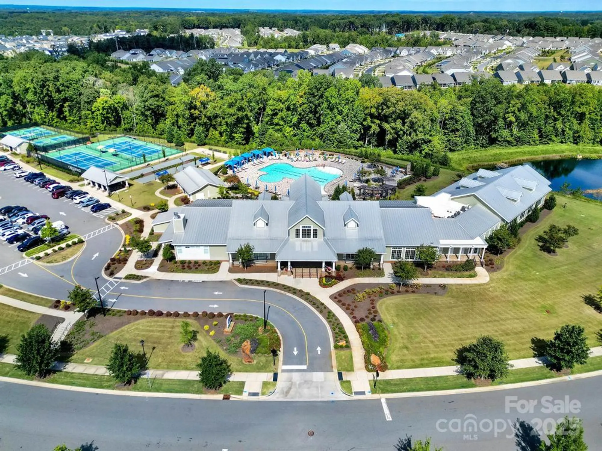 Property Slideshow image 38 of 48 | 10313 superb ln, Charlotte, NC, 28215