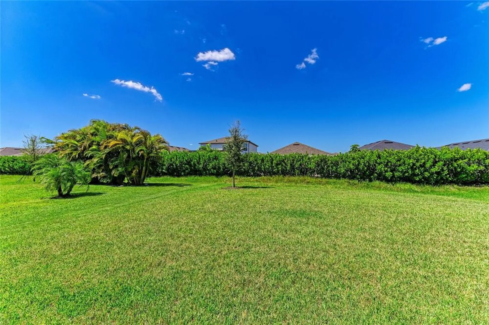 Property Slideshow image 43 of 53 | 16225 paynes mill dr, Bradenton, FL, 34211