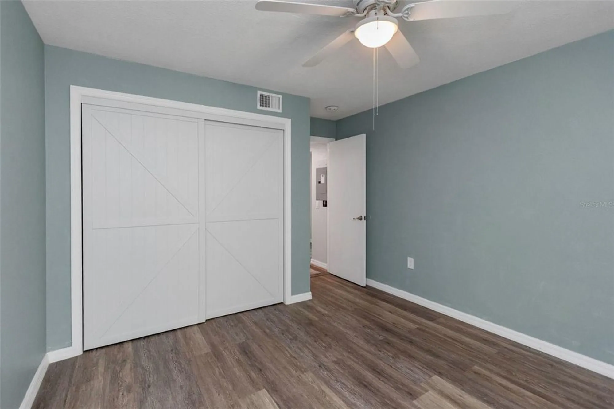 Property Slideshow image 22 of 45 | 6520 thicket trl, New Port Richey, FL, 34653