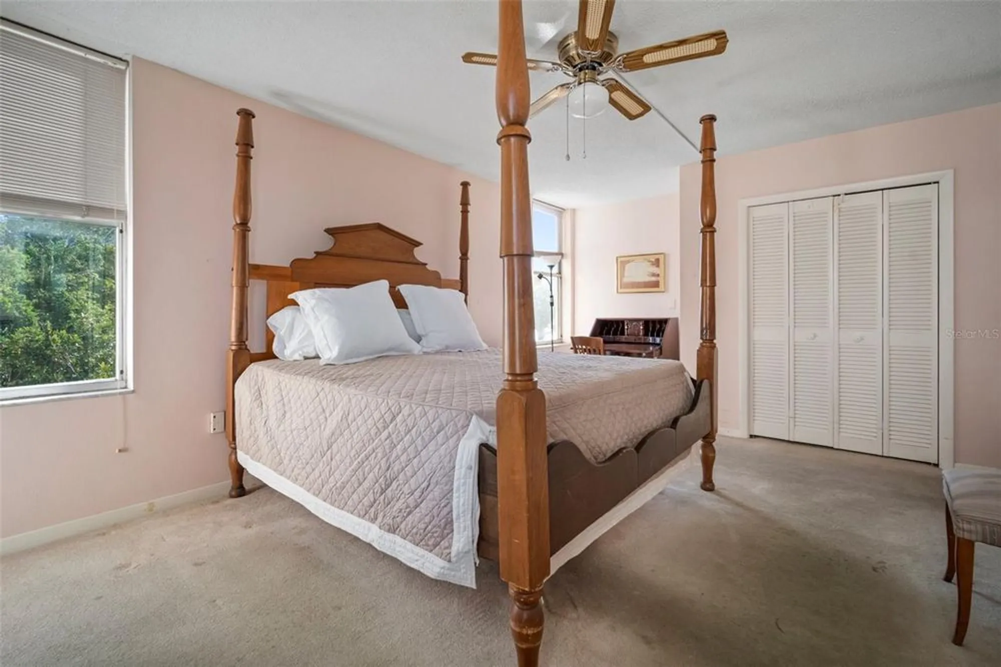 Property Slideshow image 13 of 25 | 2405 s ardson pl 303a, Tampa, FL, 33629