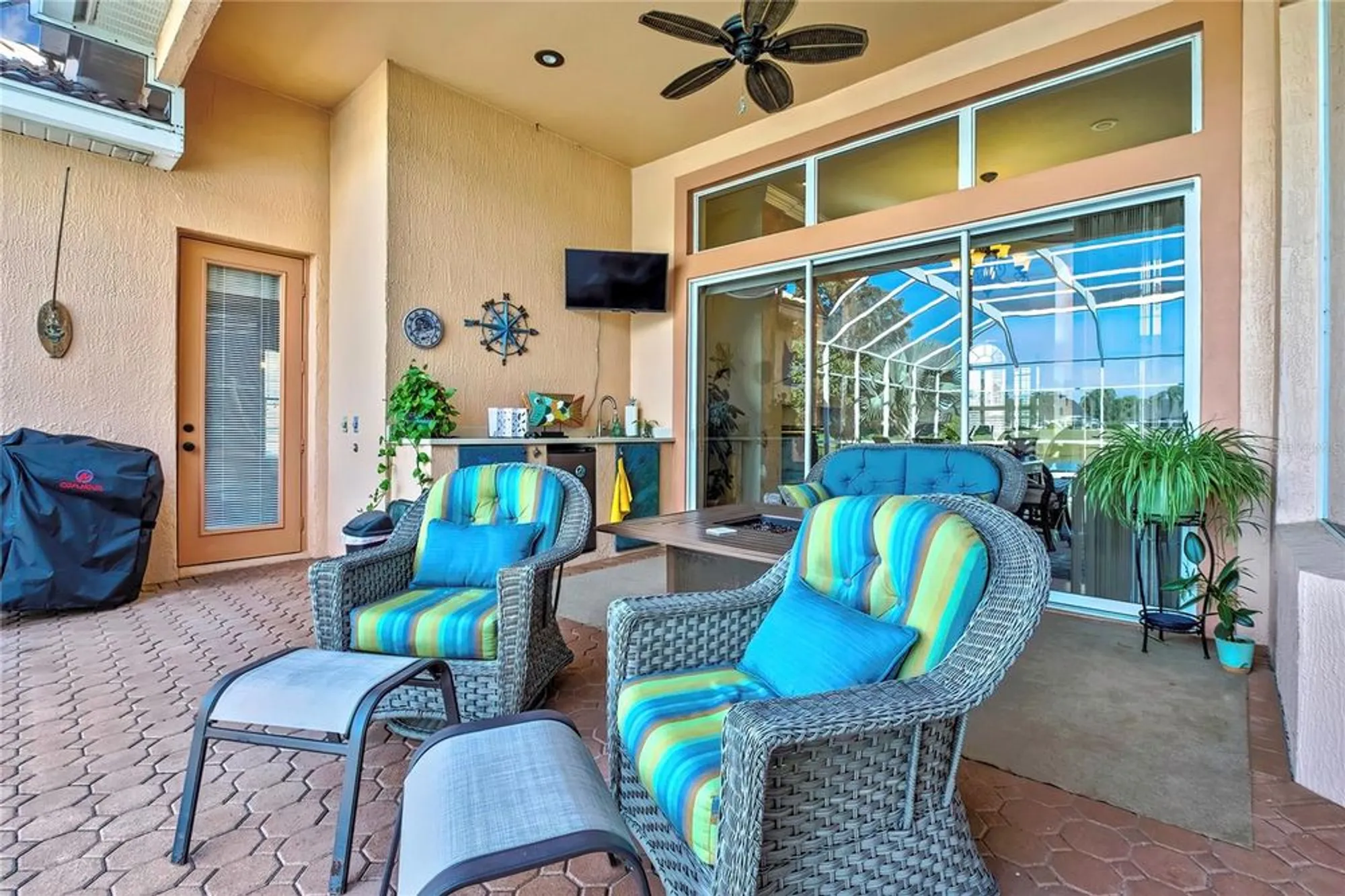 Property Slideshow image 35 of 62 | 9231 mississippi run, Weeki Wachee, FL, 34613