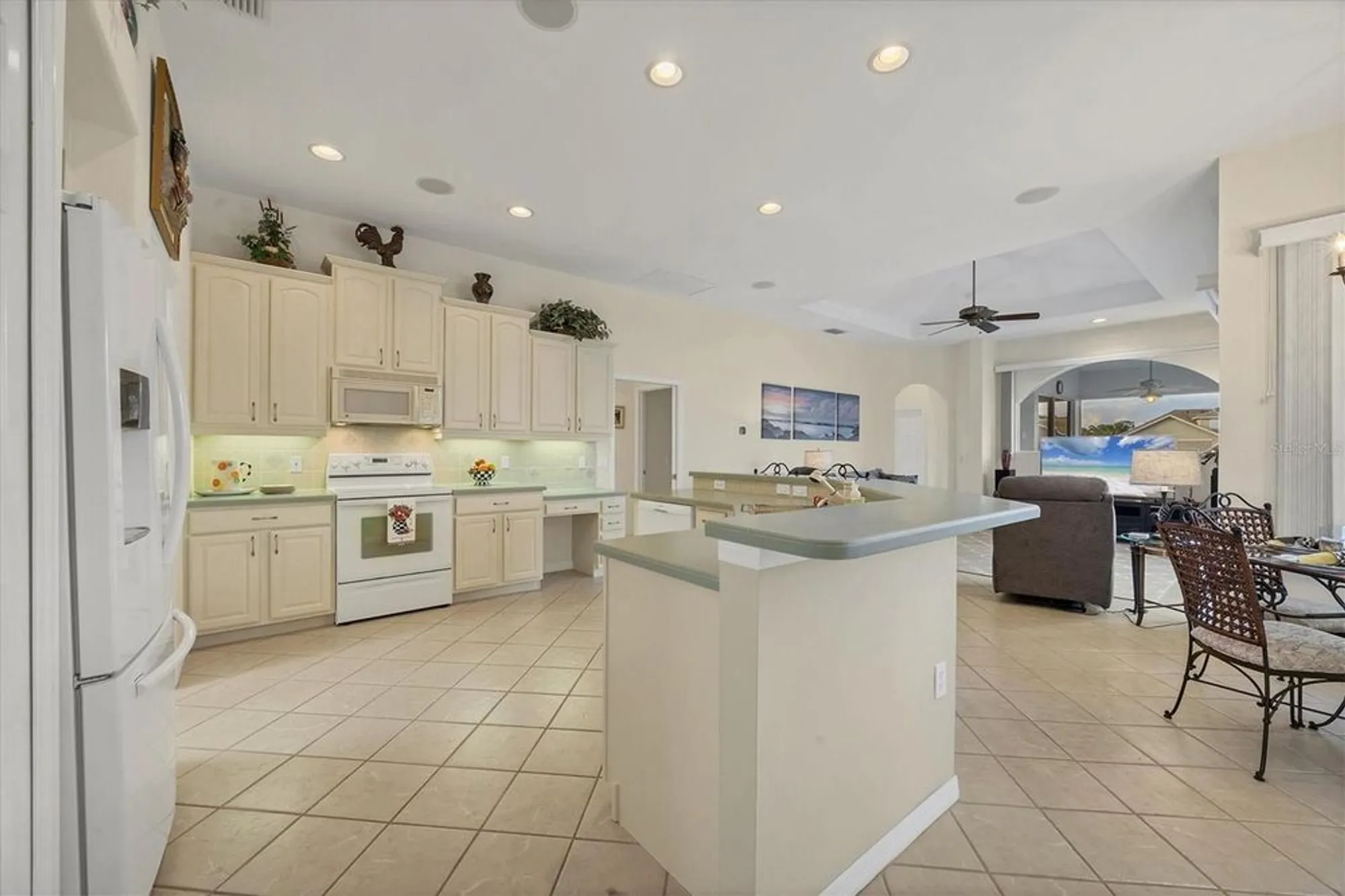 Property Slideshow image 17 of 63 | 5266 pine shadow ln, North Port, FL, 34287