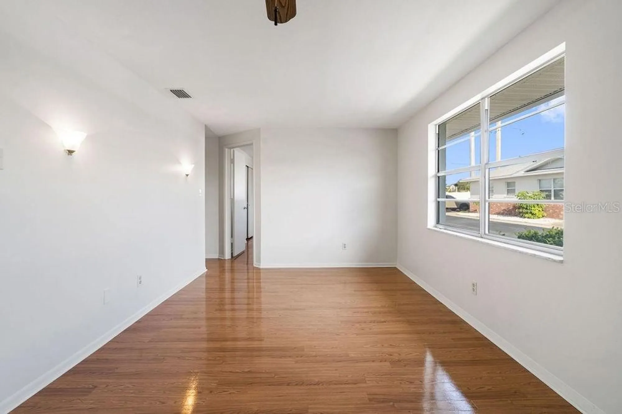 Property Slideshow image 4 of 25 | 12400 park blvd 124, Seminole, FL, 33772