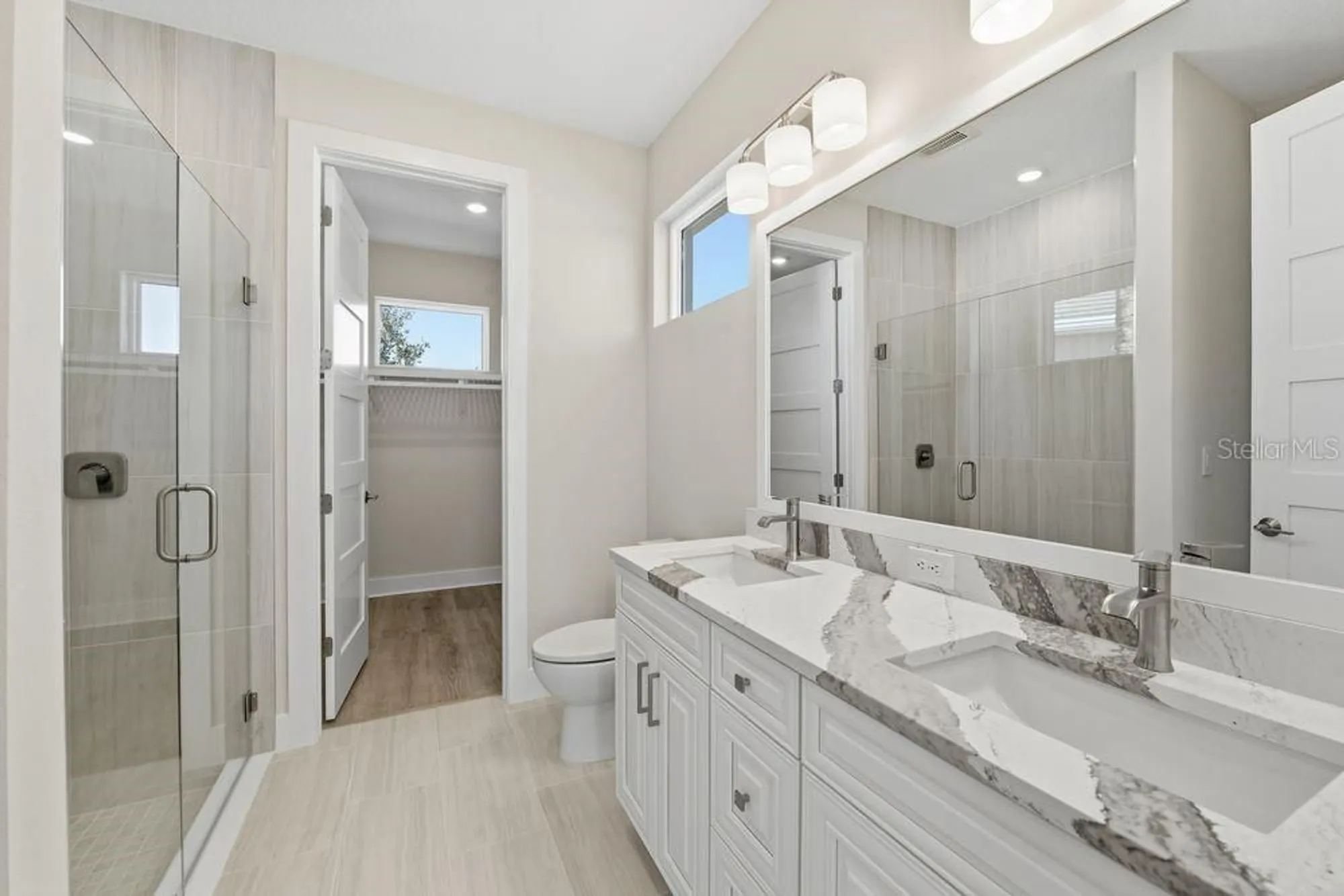 Property Slideshow image 15 of 38 | 4062 santa caterina blvd # 101, Bradenton, FL, 34211