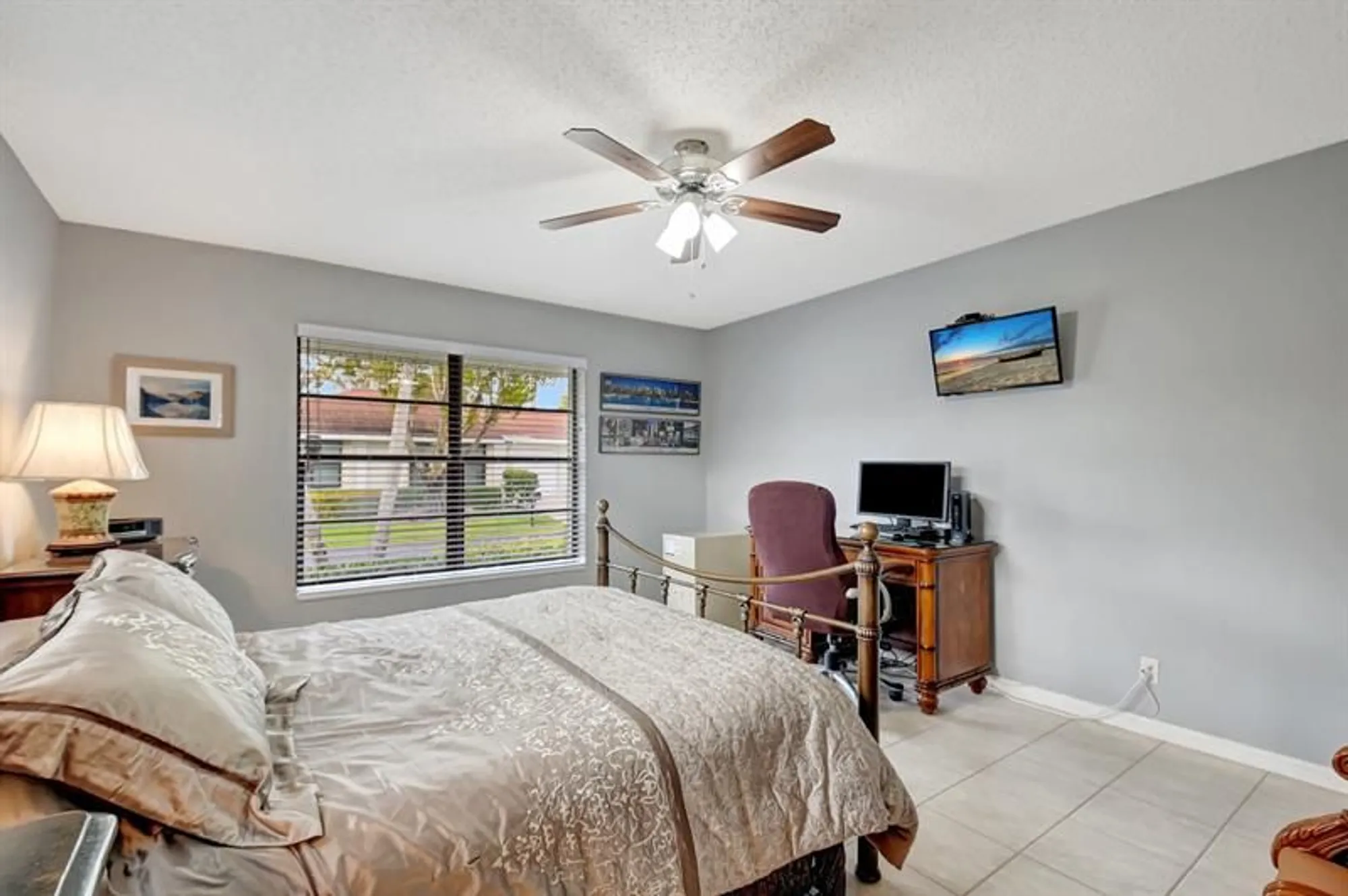 Property Slideshow image 30 of 66 | 9800 pecan tree dr b, Boynton Beach, FL, 33436