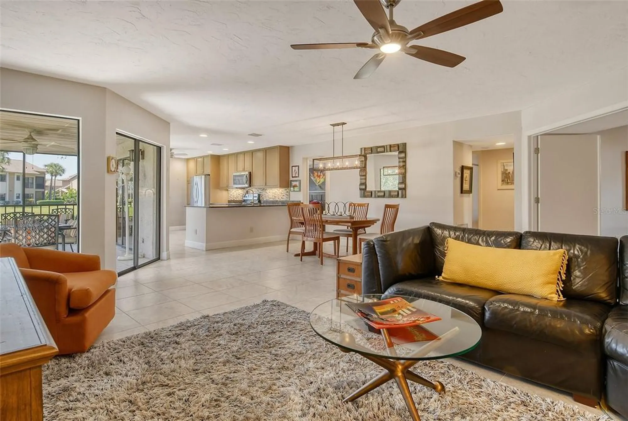 Property Slideshow image 10 of 87 | 5230 landings blvd 101, Sarasota, FL, 34231