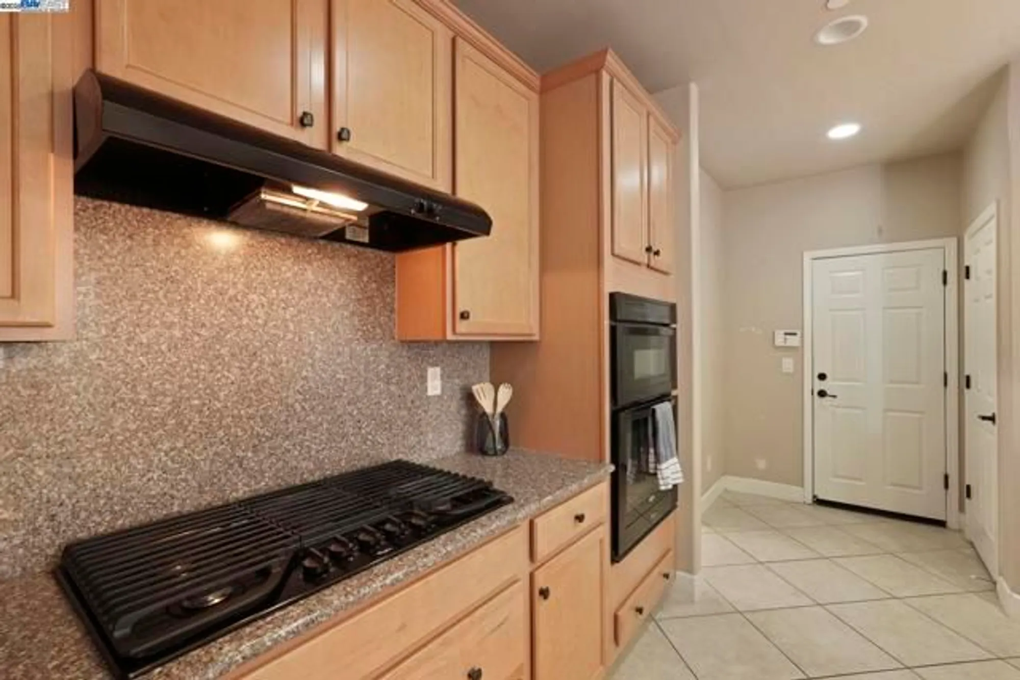 Property Slideshow image 13 of 54 | 2961 clear point way, Manteca, CA, 95336