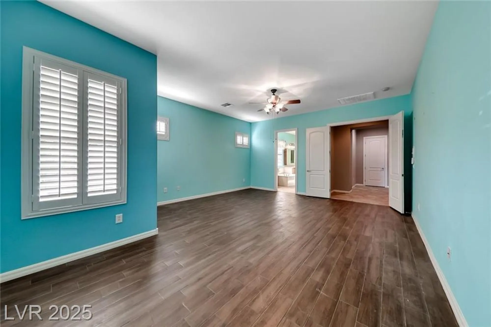 Property Slideshow image 19 of 43 | 2608 savannah springs ave, Henderson, NV, 89052
