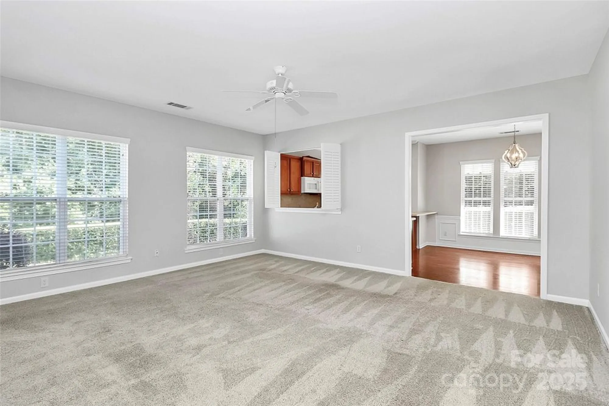 Property Slideshow image 7 of 48 | 911 lily magnolia ct, Fort Mill, SC, 29707