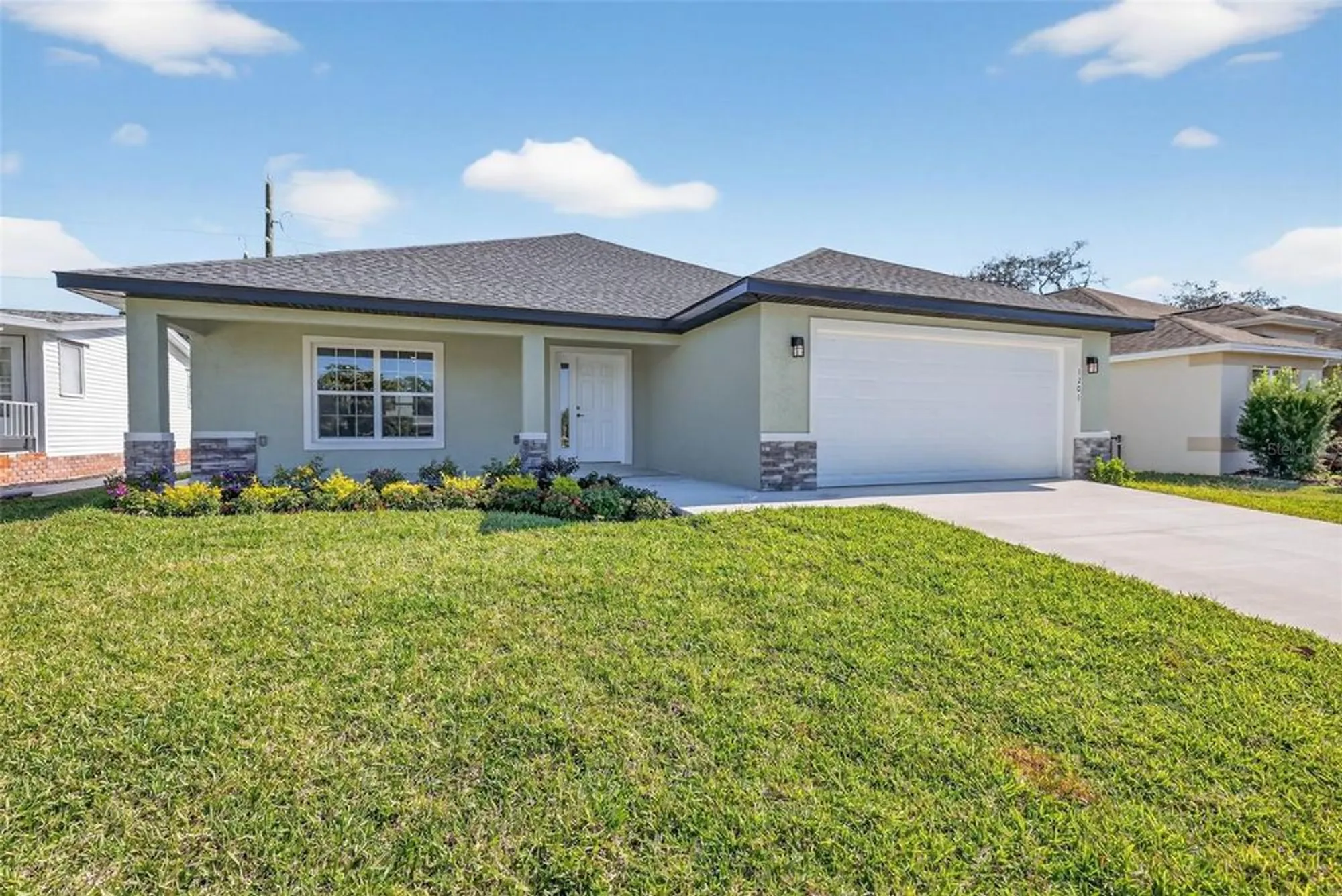 Property Slideshow image 33 of 36 | 1201 dustin dr, The Villages, FL, 32159