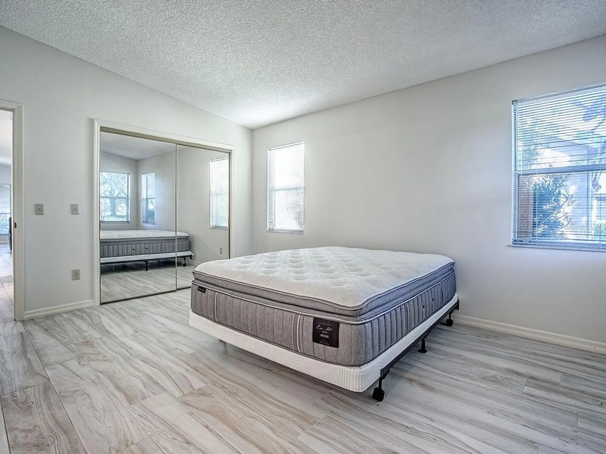 Property Slideshow image 15 of 44 | 1133 del toro dr, The Villages, FL, 32159